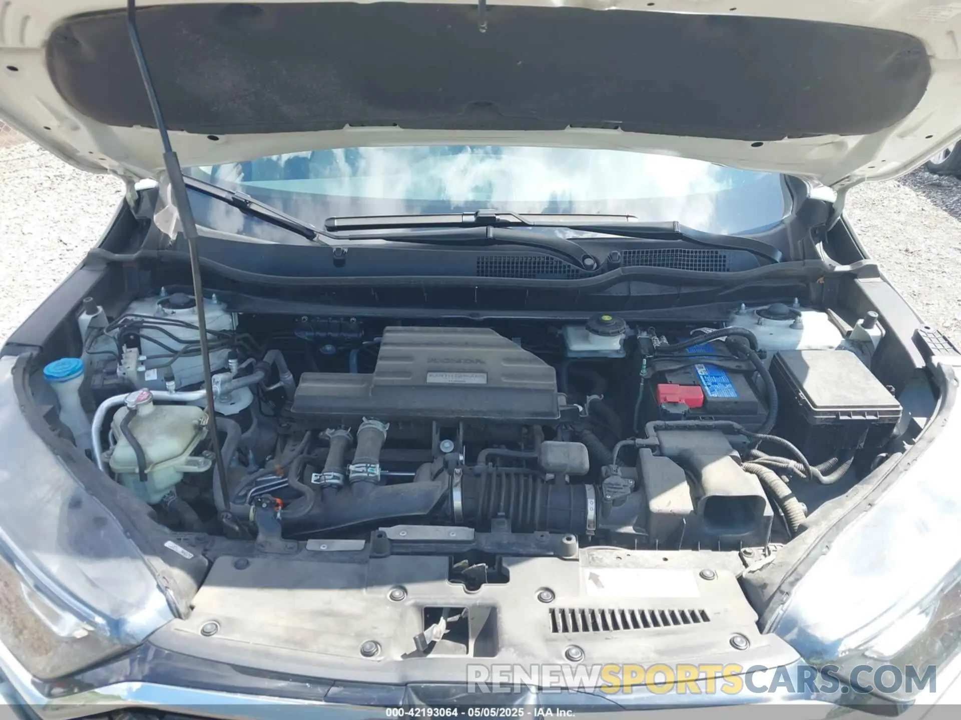 10 Photograph of a damaged car 2HKRW2H57L8645401 HONDA CR-V 2020