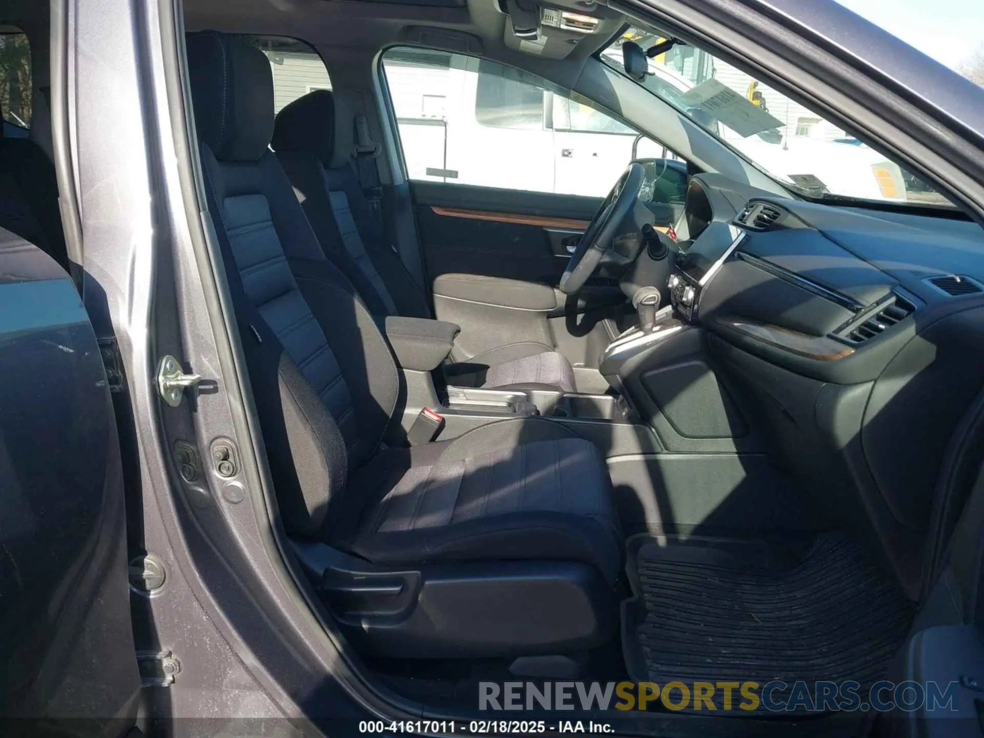 5 Фотография поврежденного автомобиля 2HKRW2H59LH606857 HONDA CR-V 2020