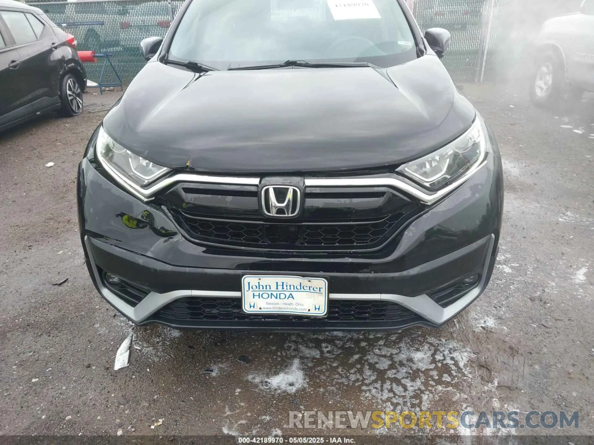 17 Photograph of a damaged car 2HKRW2H5XLH641486 HONDA CR-V 2020
