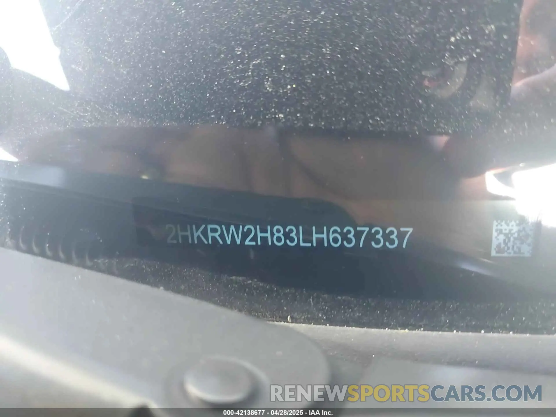 17 Фотография поврежденного автомобиля 2HKRW2H83LH637337 HONDA CR-V 2020