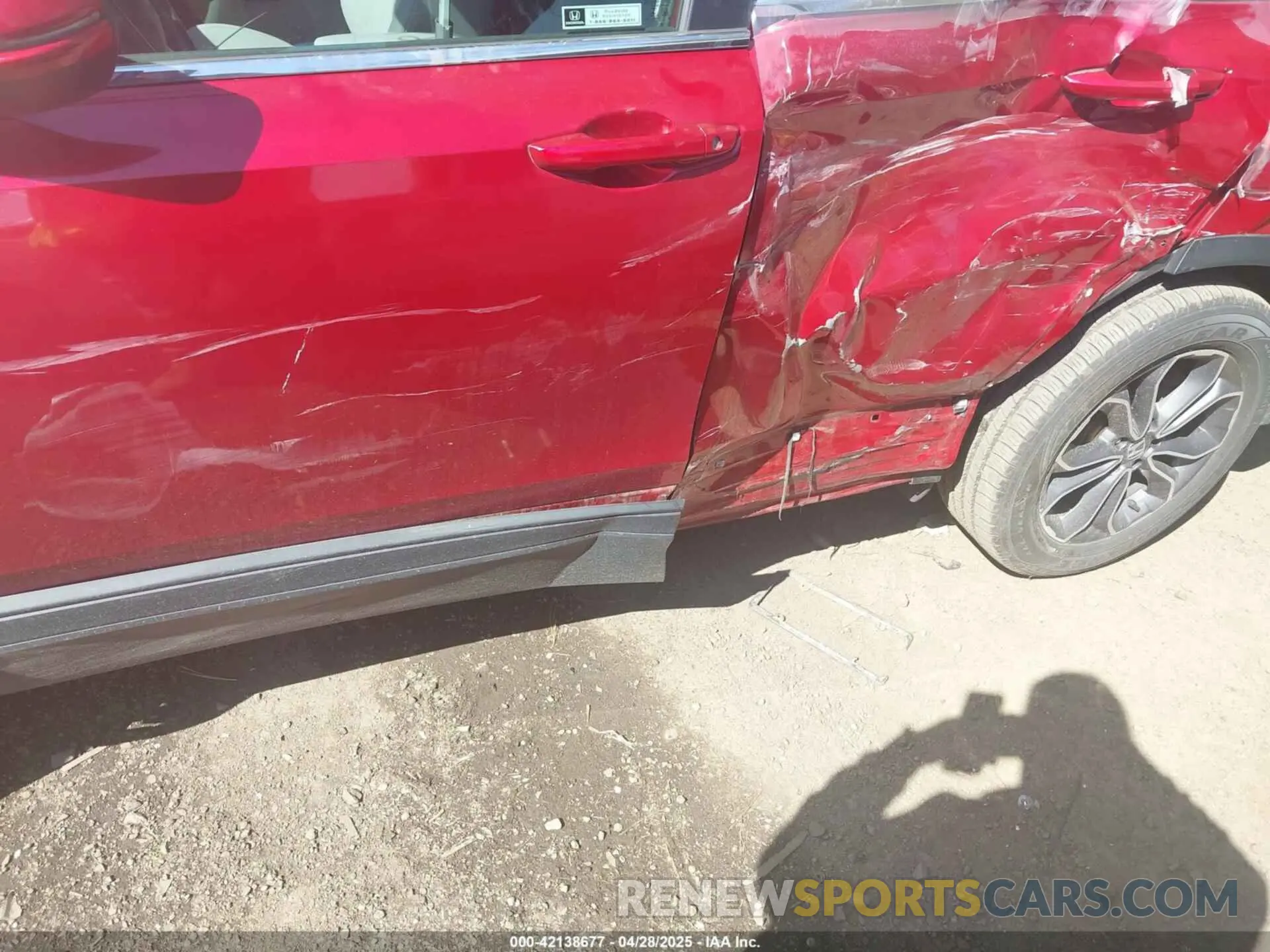 6 Фотография поврежденного автомобиля 2HKRW2H83LH637337 HONDA CR-V 2020