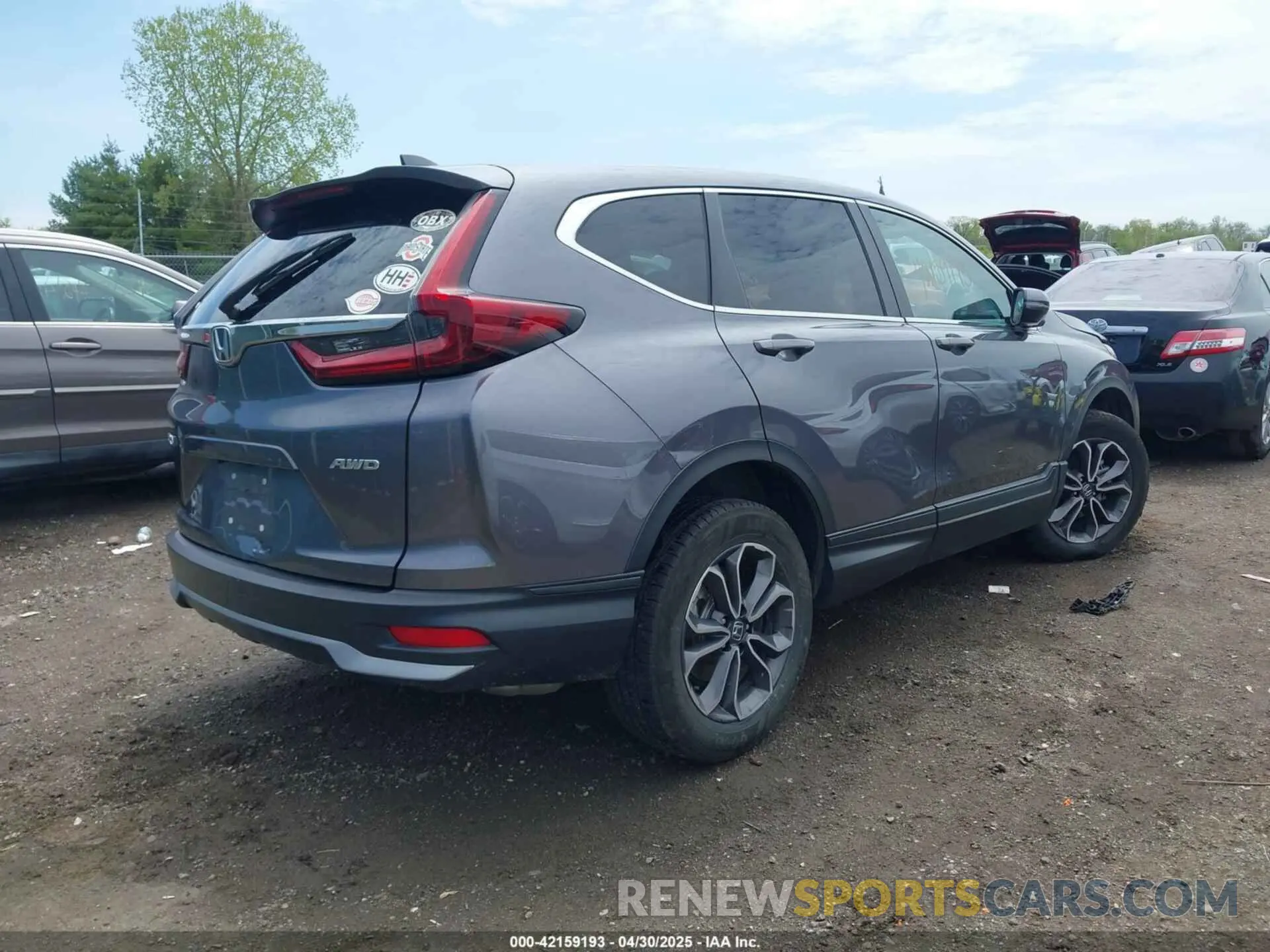 4 Photograph of a damaged car 2HKRW2H85LH661459 HONDA CR-V 2020