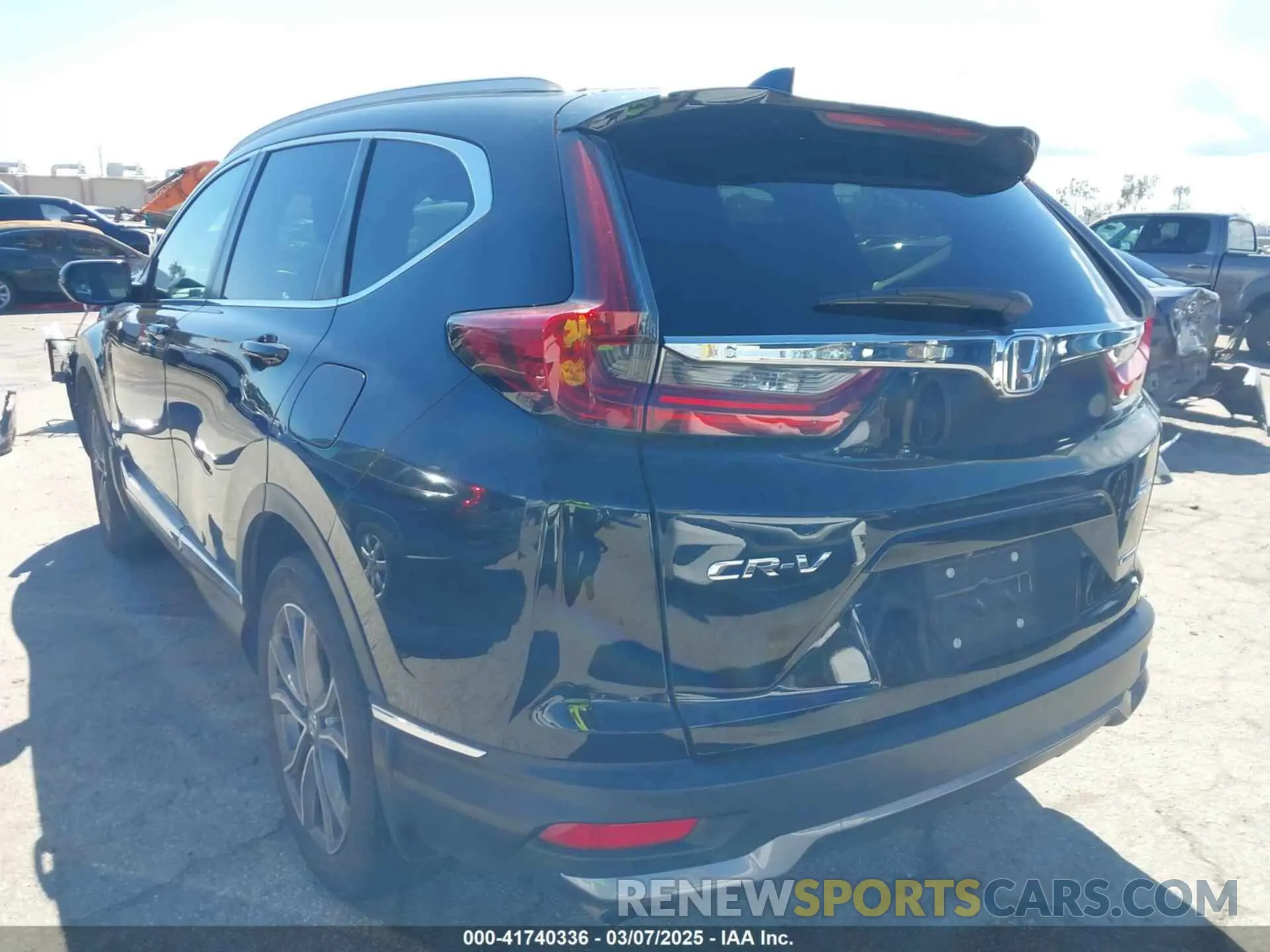3 Photograph of a damaged car 2HKRW2H94LH653538 HONDA CR-V 2020