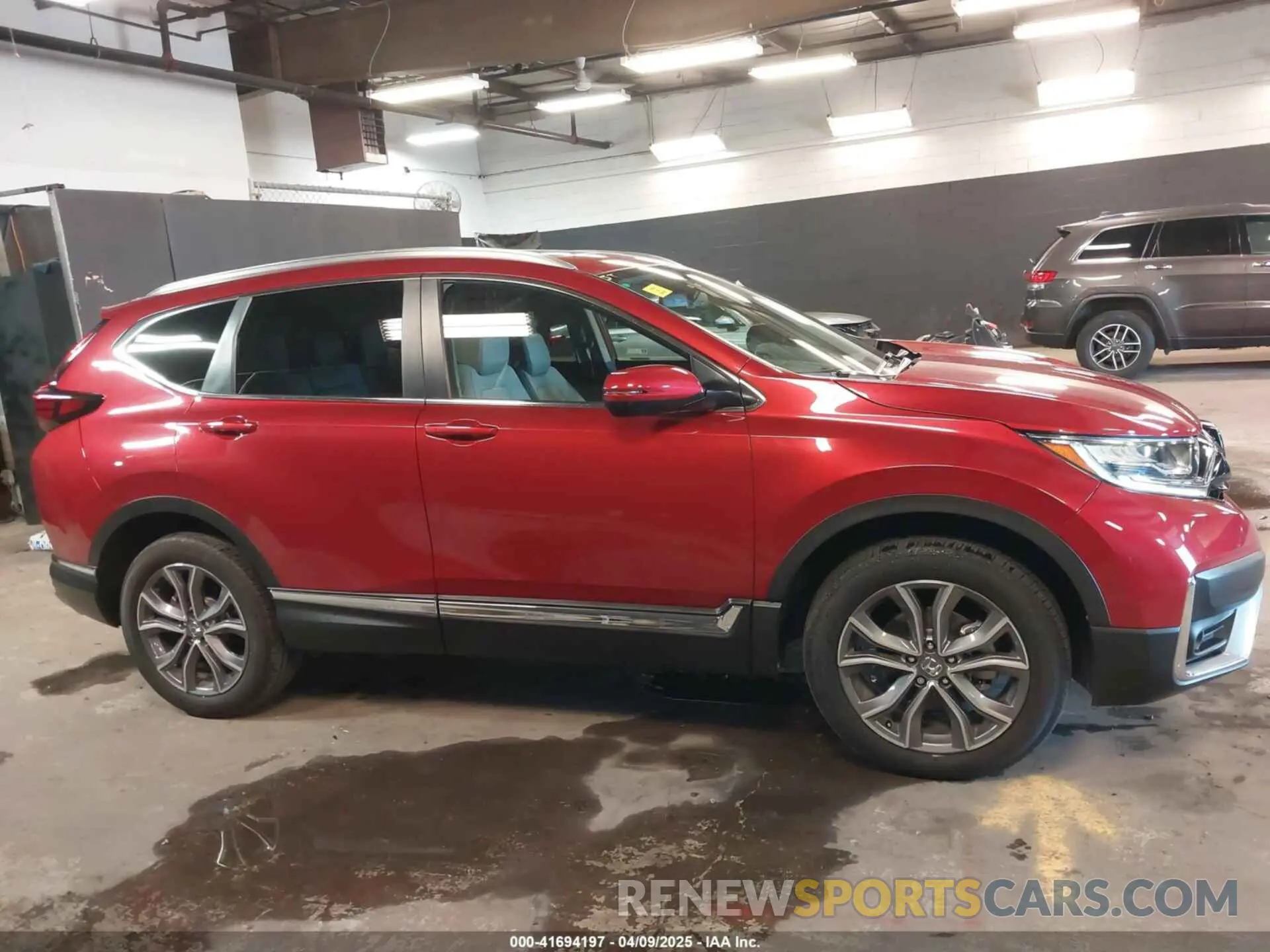 13 Фотография поврежденного автомобиля 2HKRW2H96LH654741 HONDA CR-V 2020