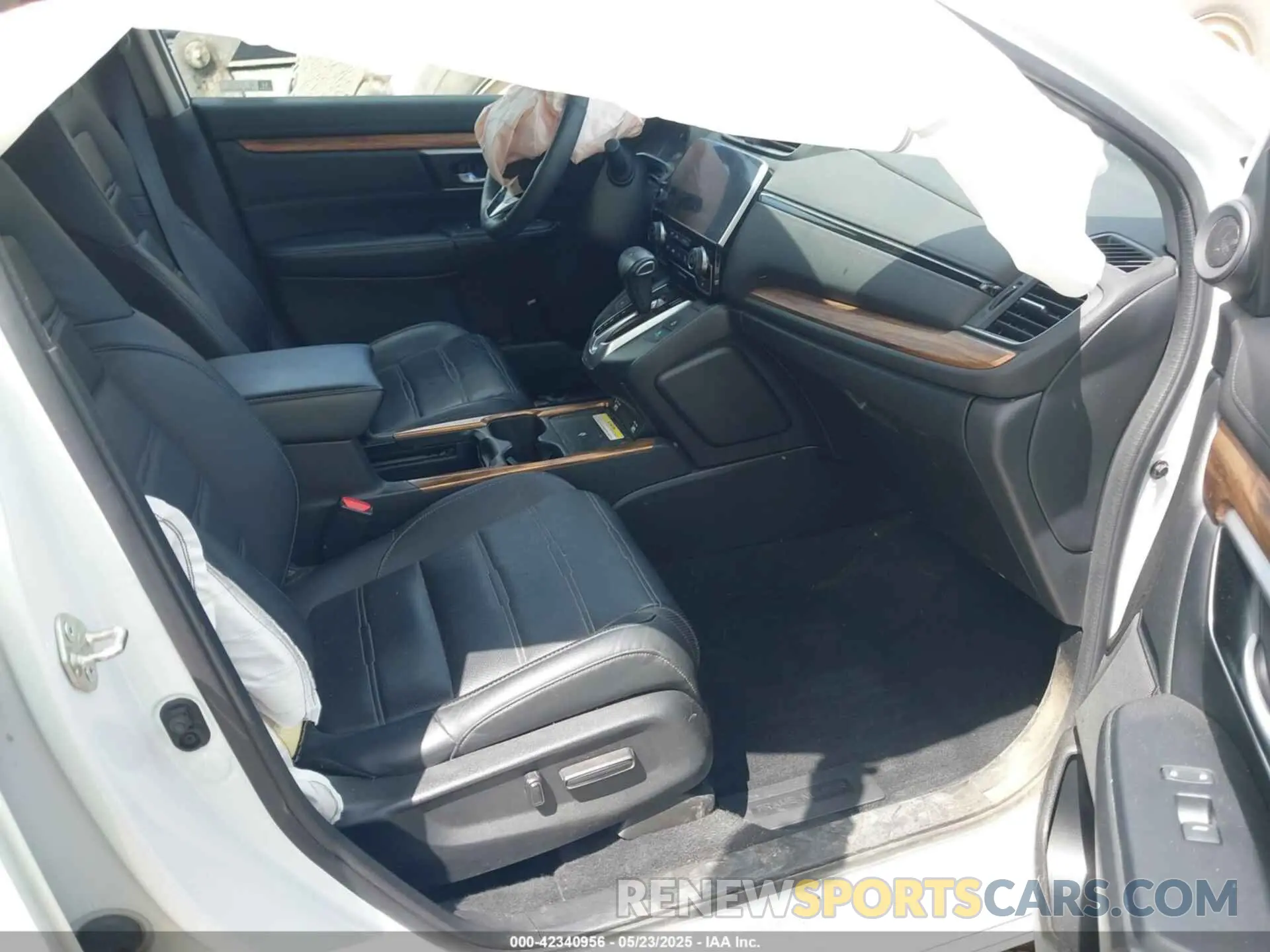 5 Фотография поврежденного автомобиля 2HKRW2H97LH676151 HONDA CR-V 2020