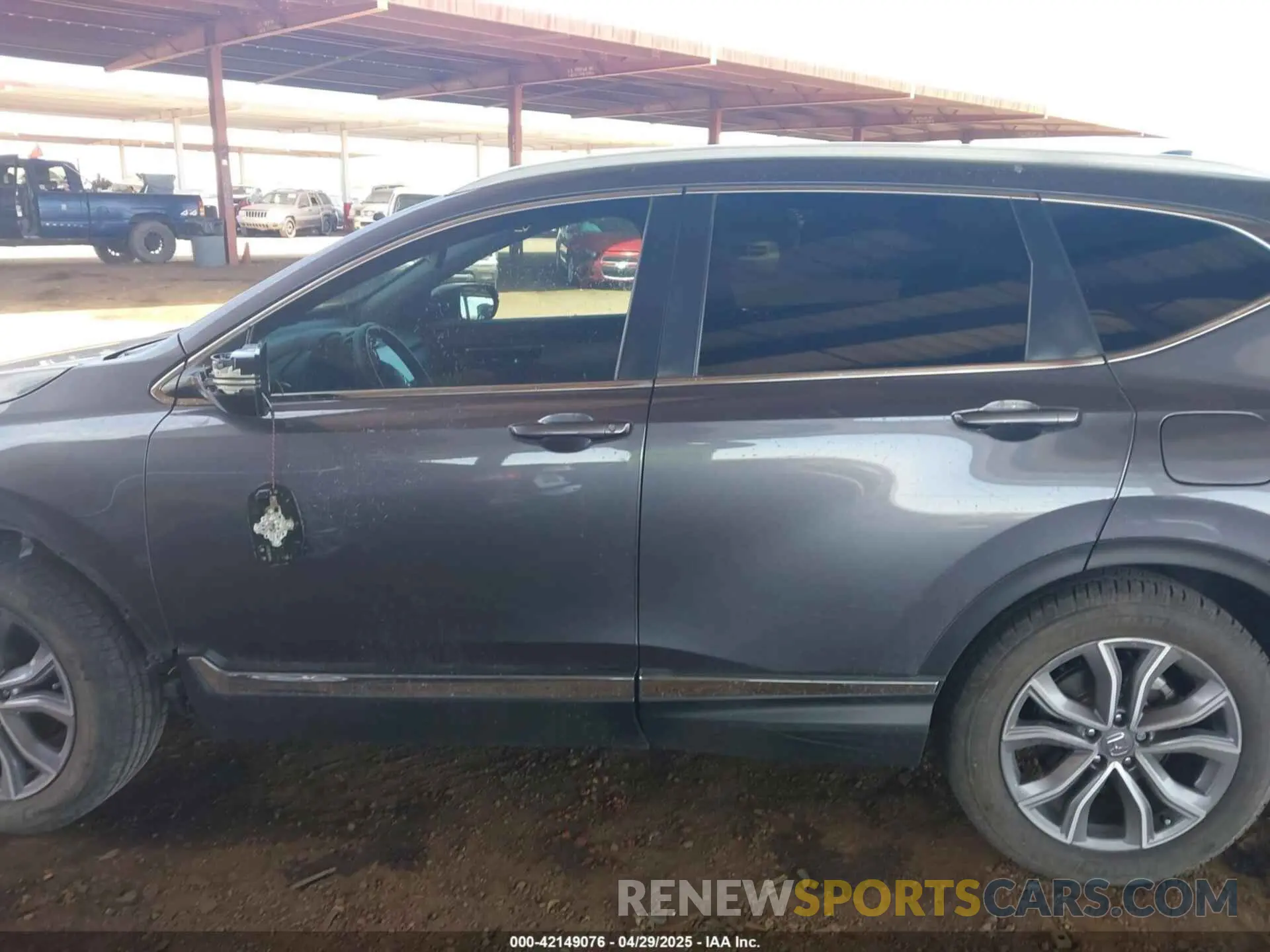 14 Photograph of a damaged car 2HKRW2H9XLH649543 HONDA CR-V 2020