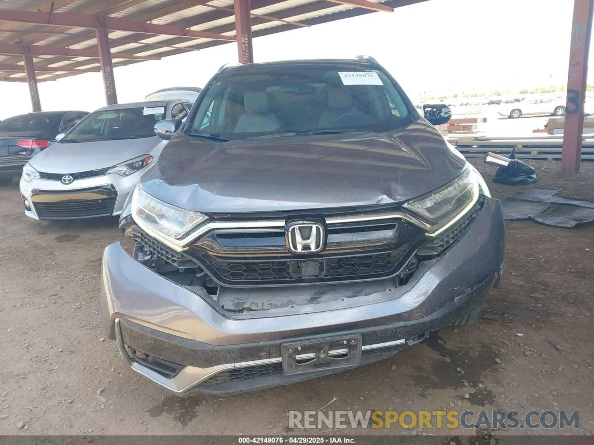 6 Photograph of a damaged car 2HKRW2H9XLH649543 HONDA CR-V 2020