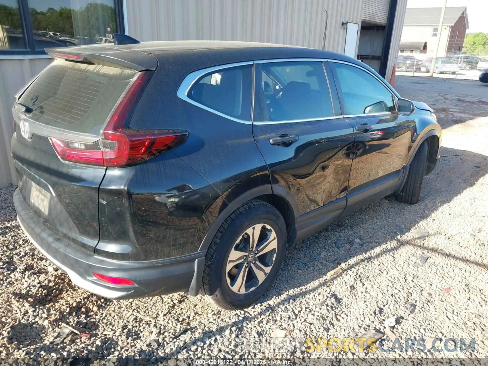 4 Photograph of a damaged car 5J6RW1H21LL001785 HONDA CR-V 2020