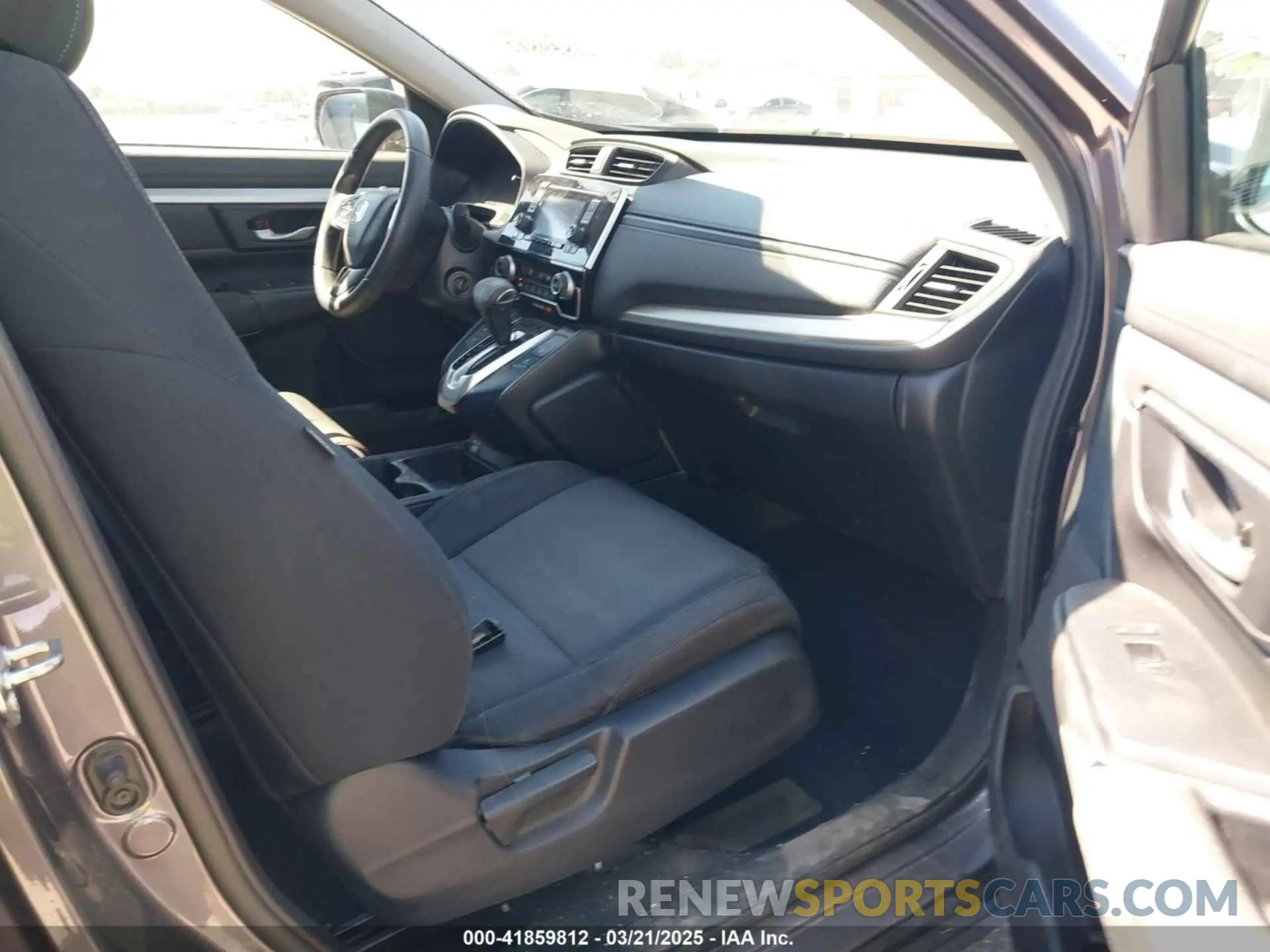 5 Photograph of a damaged car 5J6RW1H24LL010044 HONDA CR-V 2020
