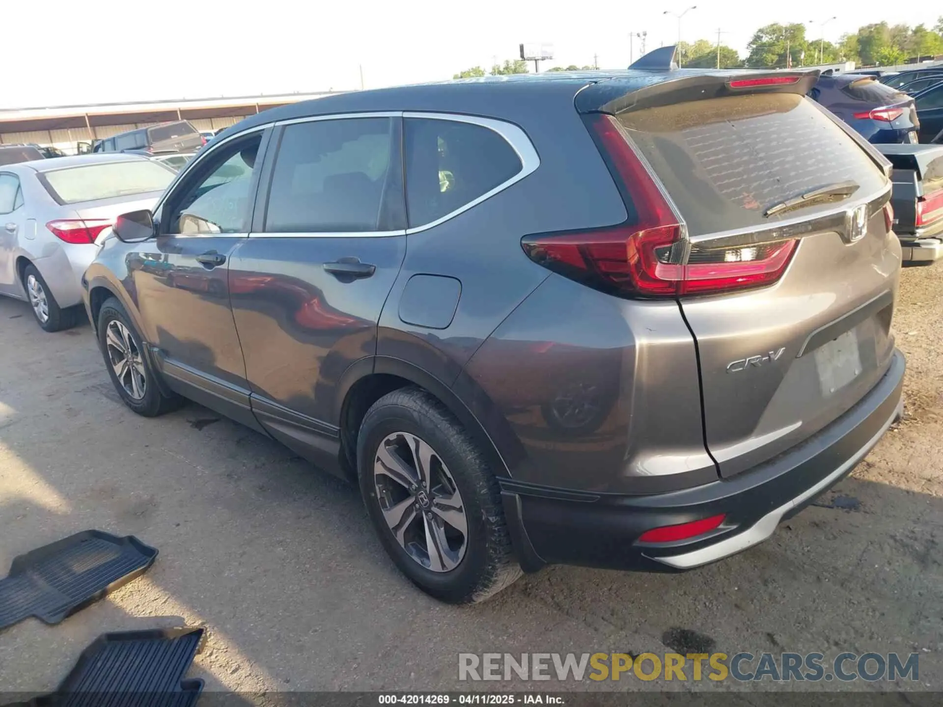 3 Фотография поврежденного автомобиля 5J6RW1H27LL009583 HONDA CR-V 2020