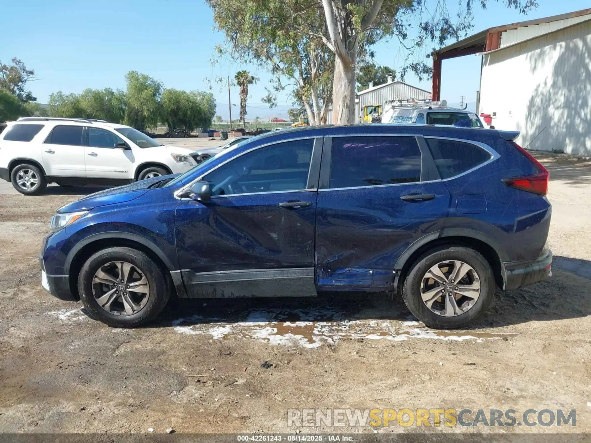 14 Photograph of a damaged car 5J6RW1H28LA001777 HONDA CR-V 2020