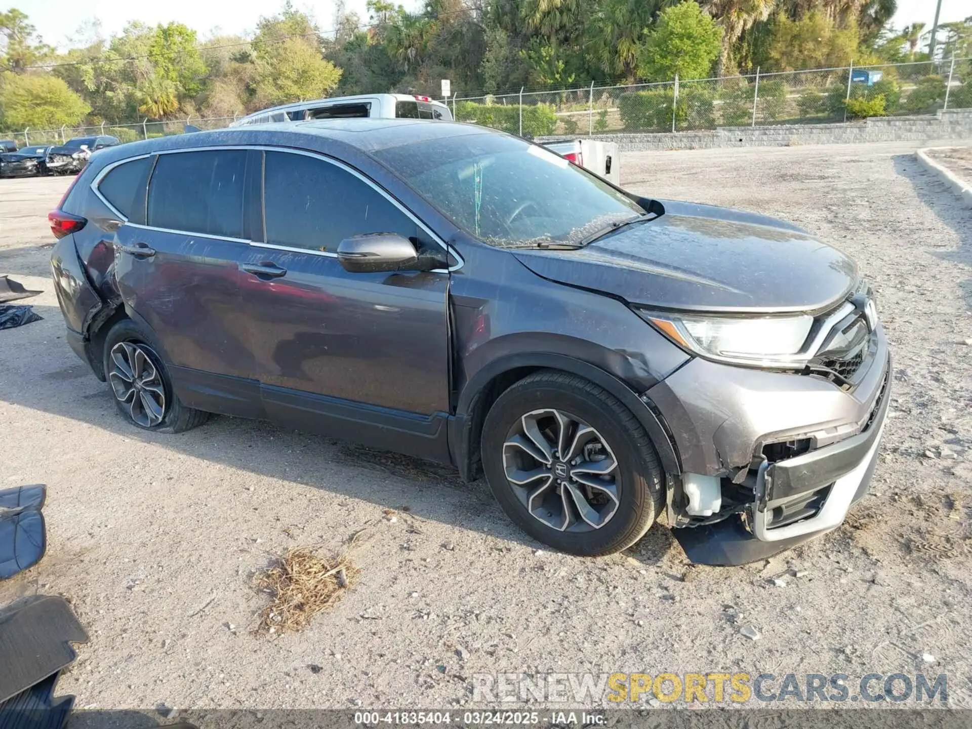 1 Photograph of a damaged car 5J6RW1H50LA019300 HONDA CR-V 2020