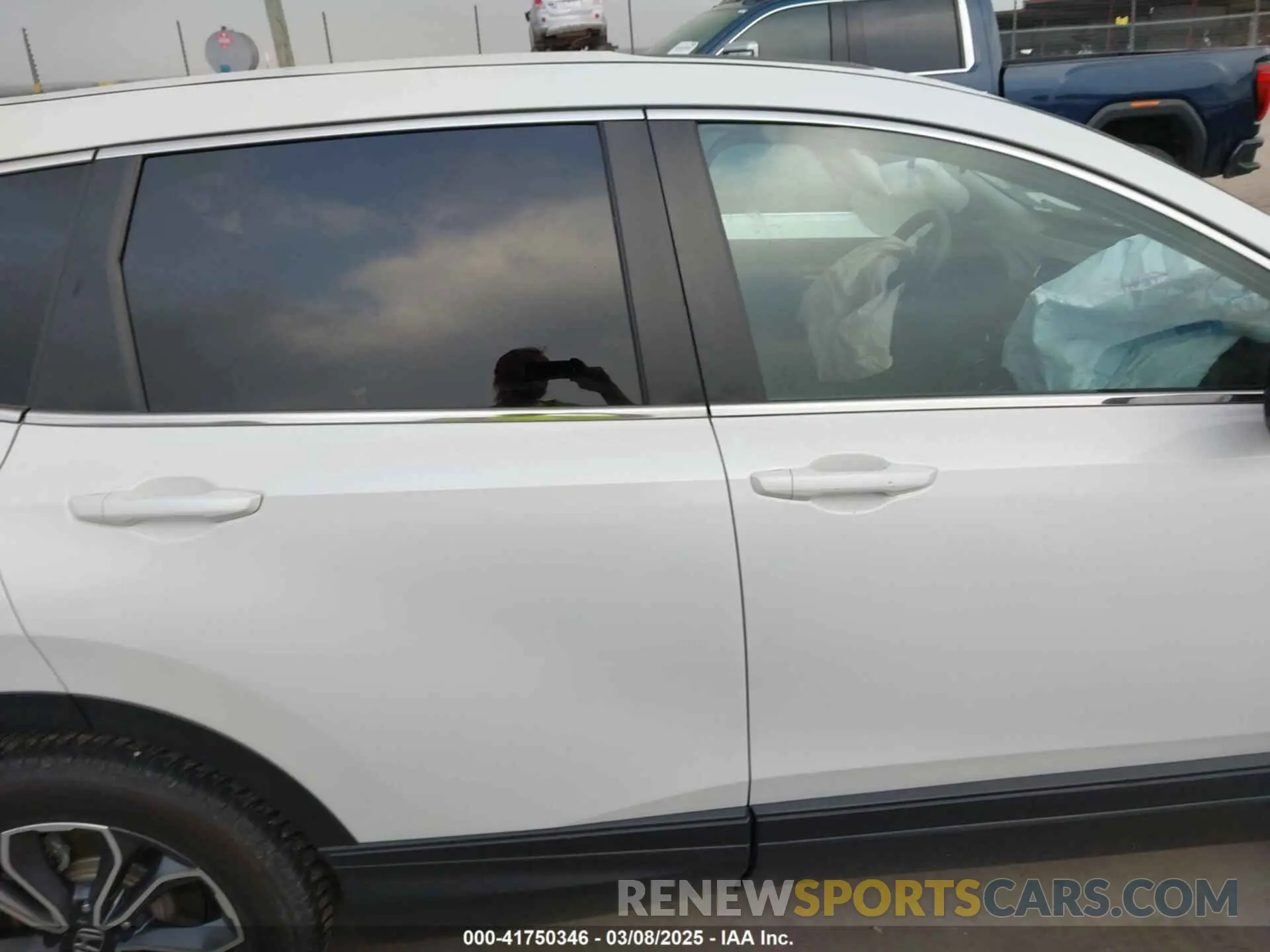 14 Фотография поврежденного автомобиля 5J6RW1H52LL013387 HONDA CR-V 2020