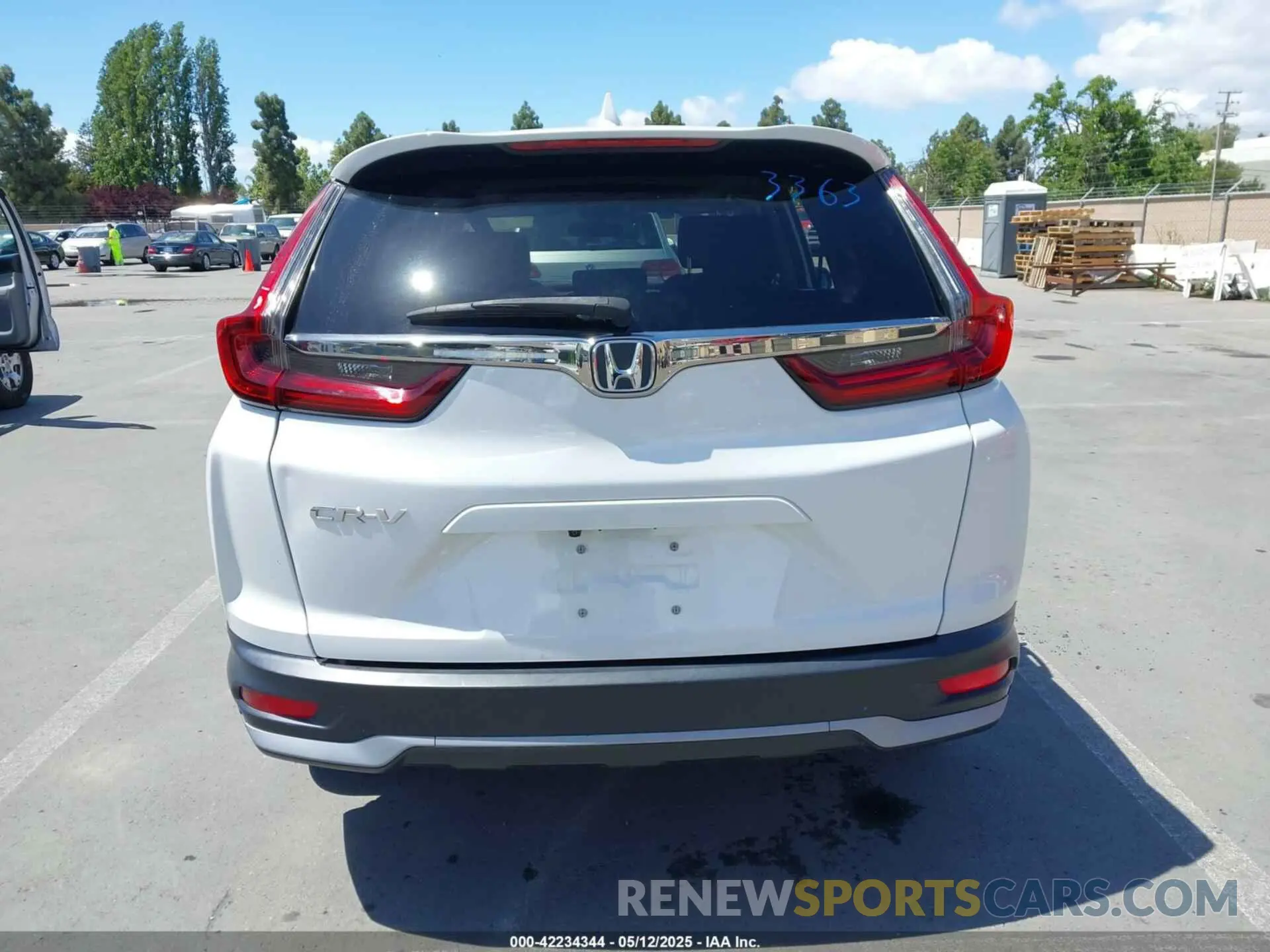 15 Photograph of a damaged car 5J6RW1H55LA013363 HONDA CR-V 2020