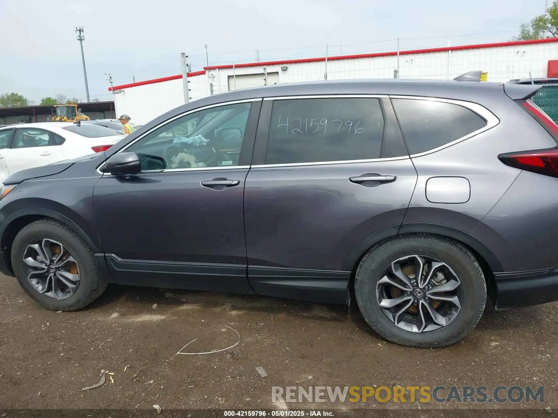14 Photograph of a damaged car 5J6RW1H57LL014261 HONDA CR-V 2020