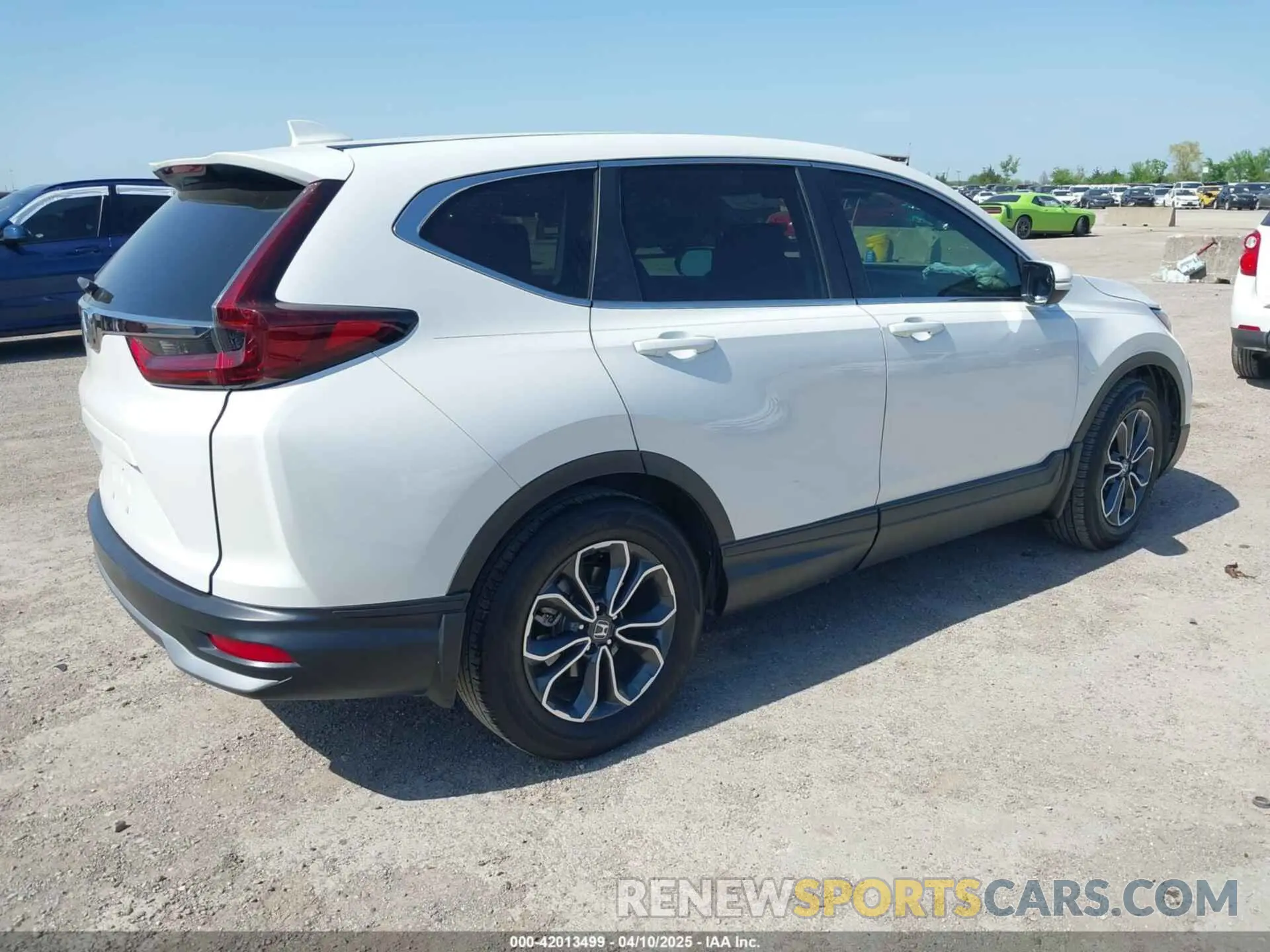4 Фотография поврежденного автомобиля 5J6RW1H81LL013052 HONDA CR-V 2020