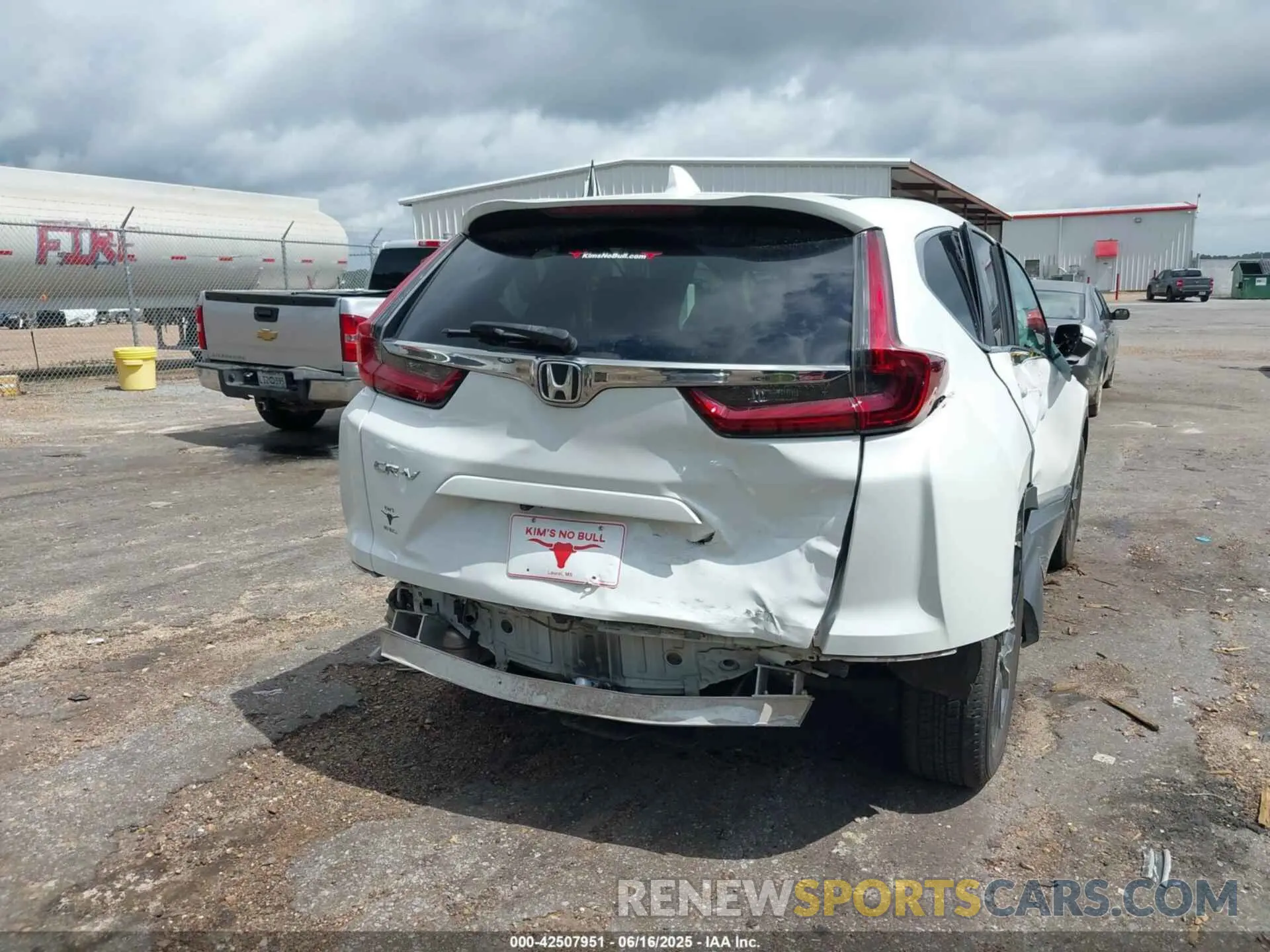 18 Photograph of a damaged car 5J6RW1H83LA014800 HONDA CR-V 2020