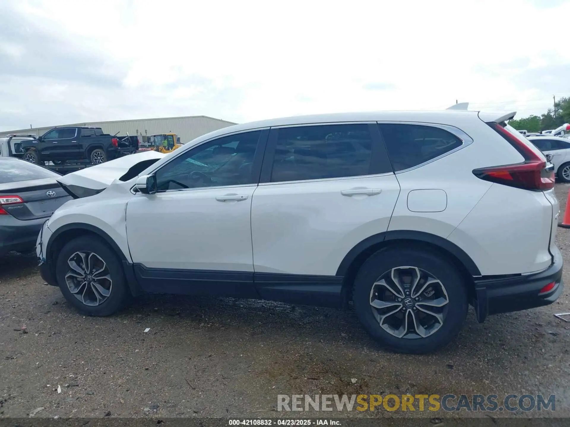 15 Photograph of a damaged car 5J6RW1H85LA001238 HONDA CR-V 2020