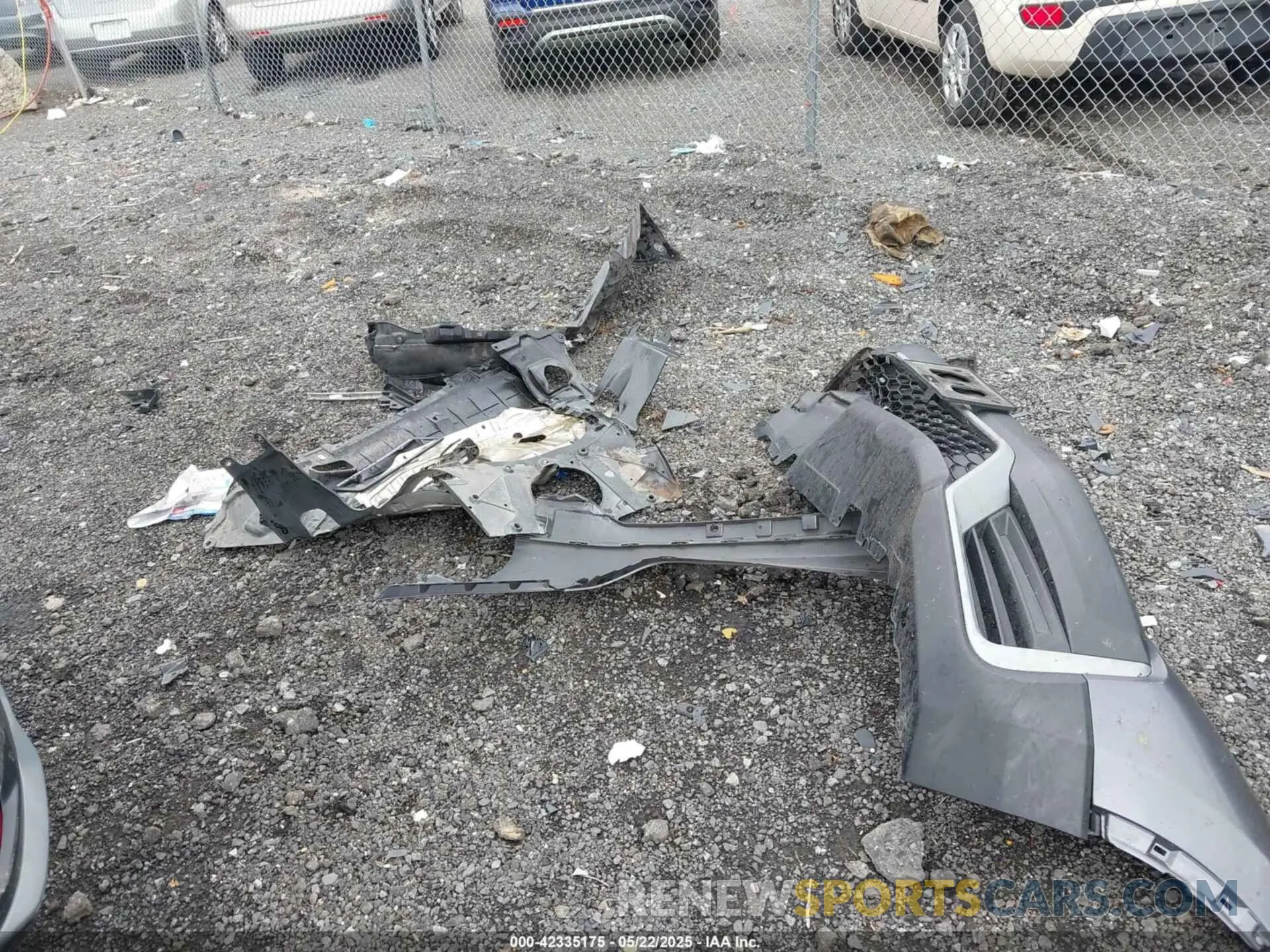 12 Photograph of a damaged car 5J6RW2H20LL014937 HONDA CR-V 2020