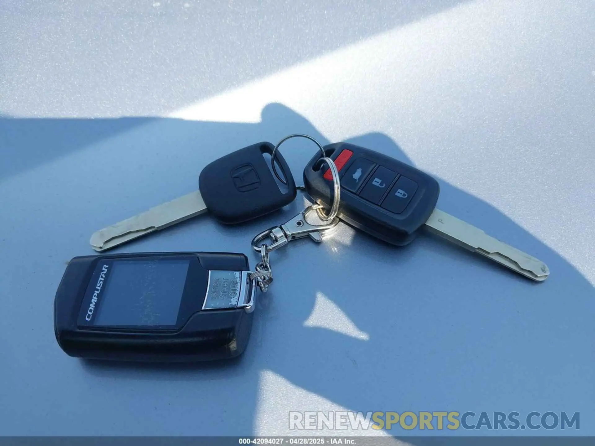11 Фотография поврежденного автомобиля 5J6RW2H24LA014970 HONDA CR-V 2020