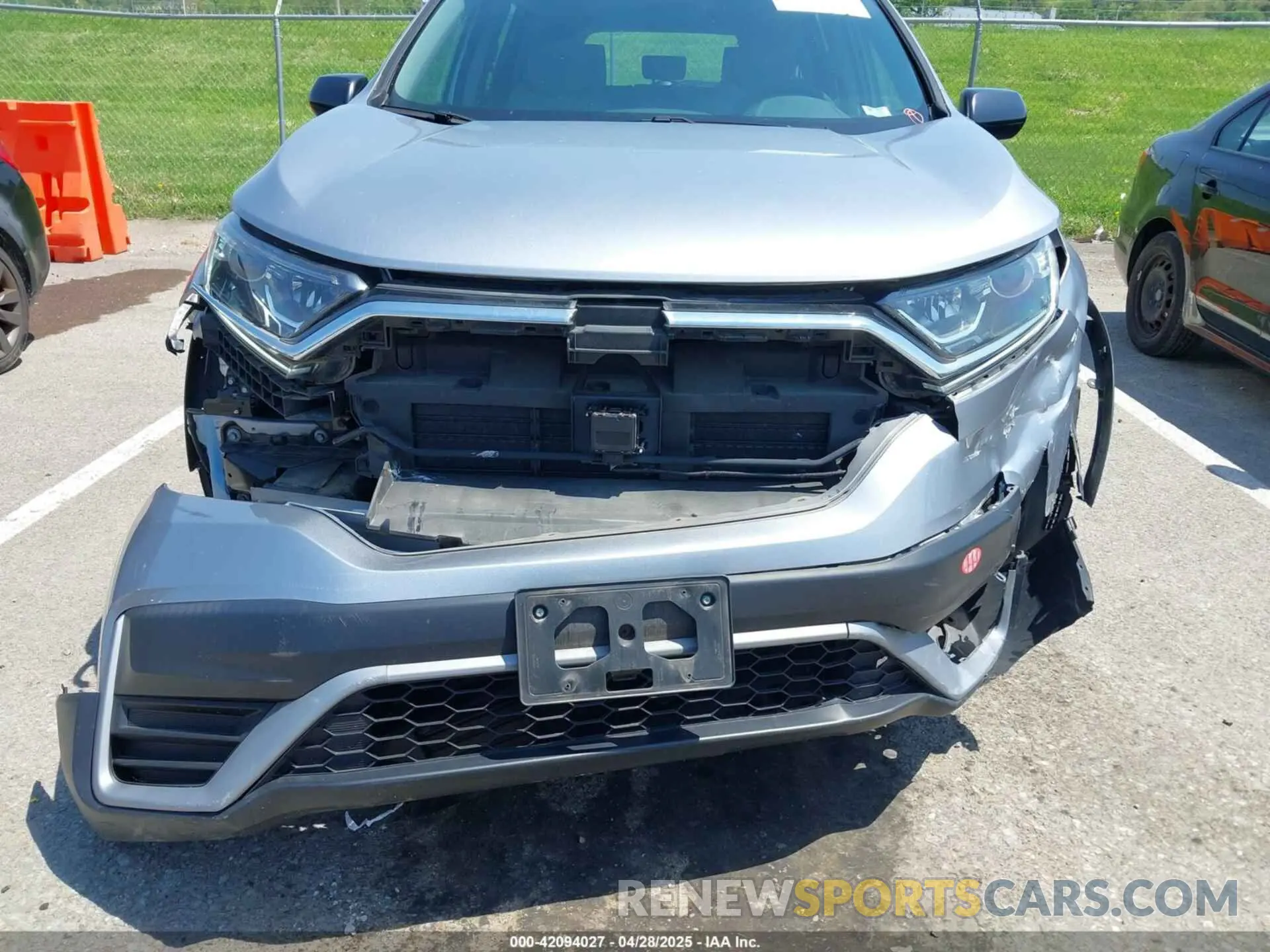 6 Фотография поврежденного автомобиля 5J6RW2H24LA014970 HONDA CR-V 2020