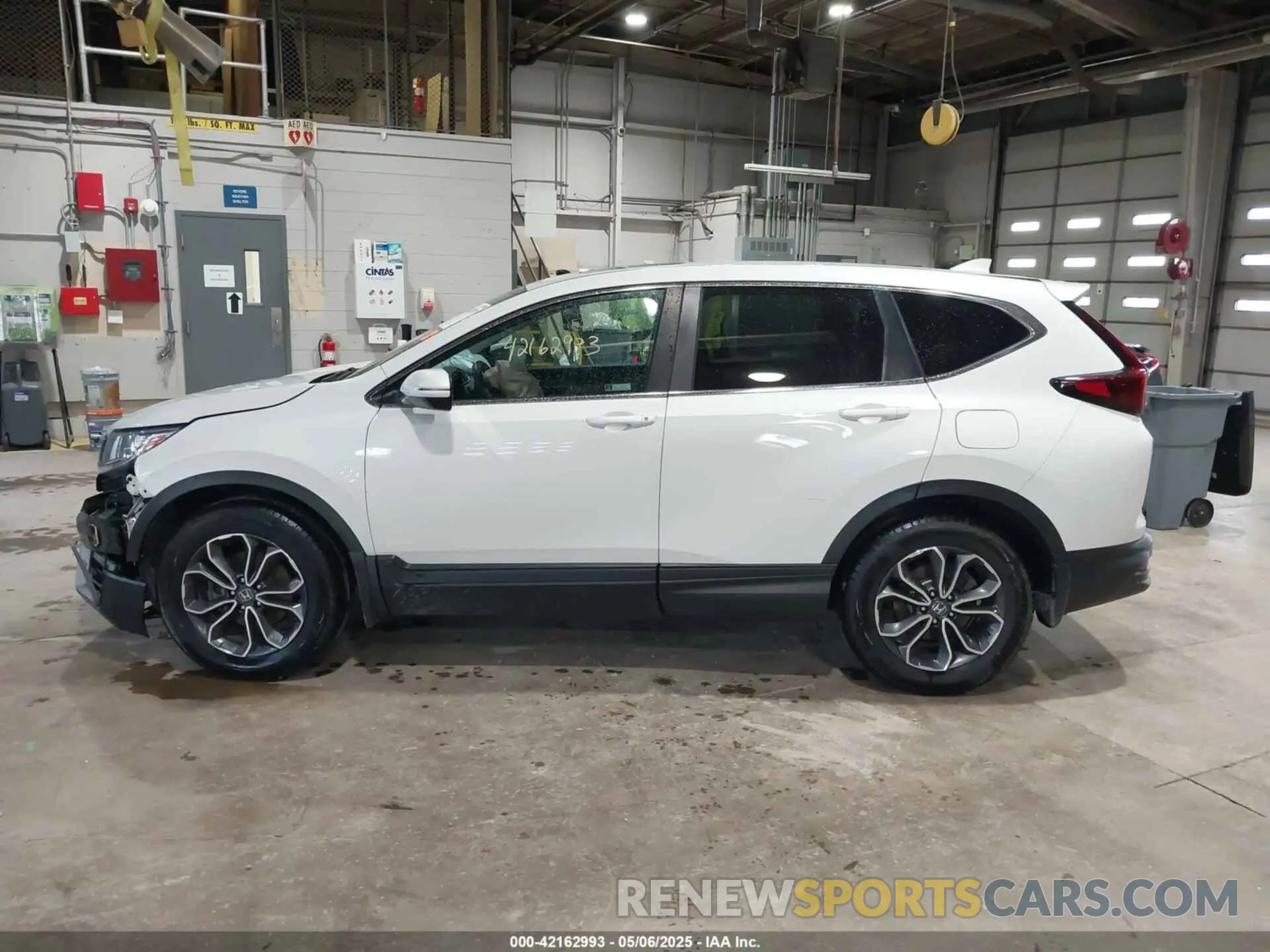 14 Photograph of a damaged car 5J6RW2H52LL044645 HONDA CR-V 2020