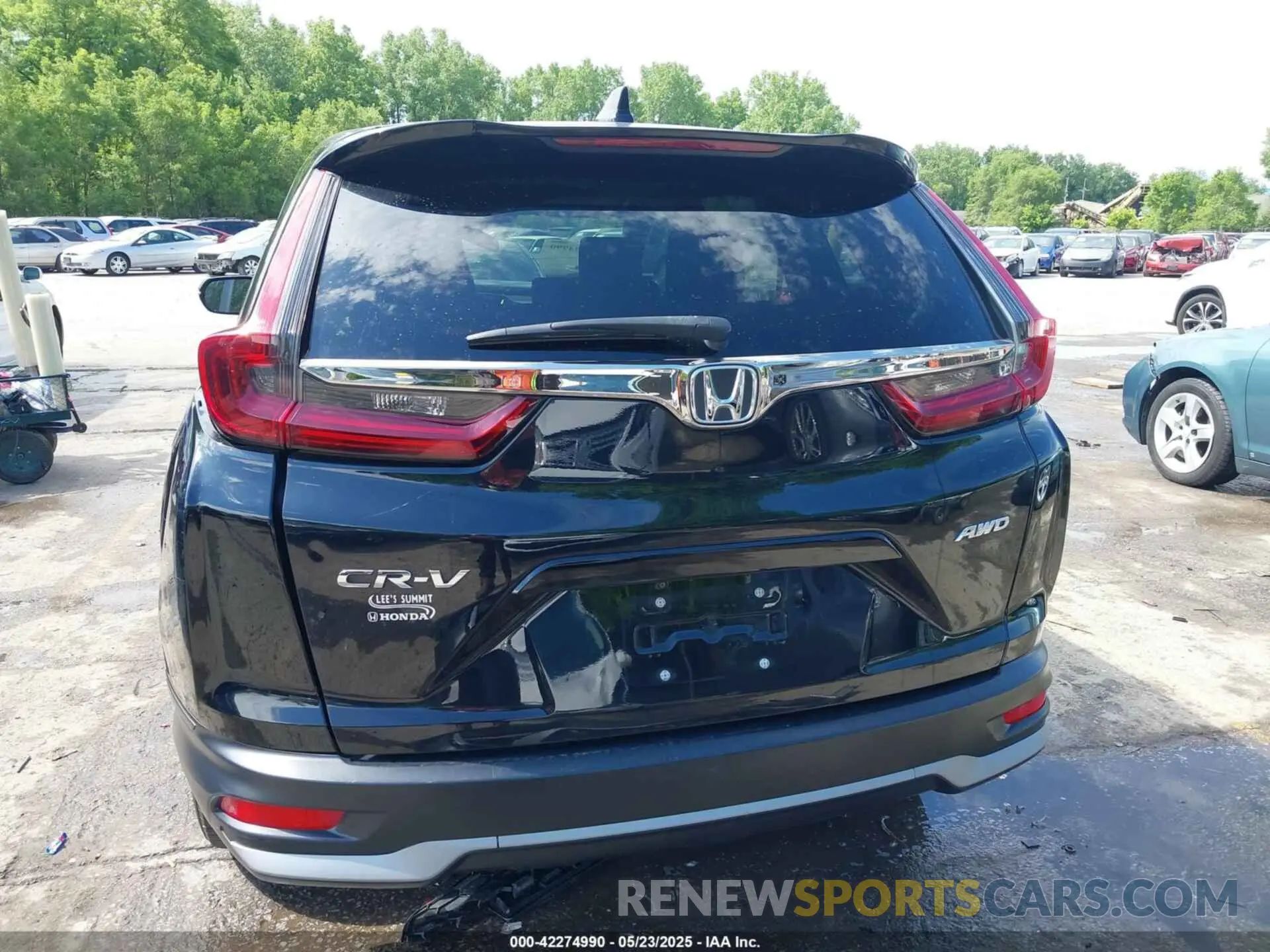 17 Photograph of a damaged car 5J6RW2H55LL007685 HONDA CR-V 2020