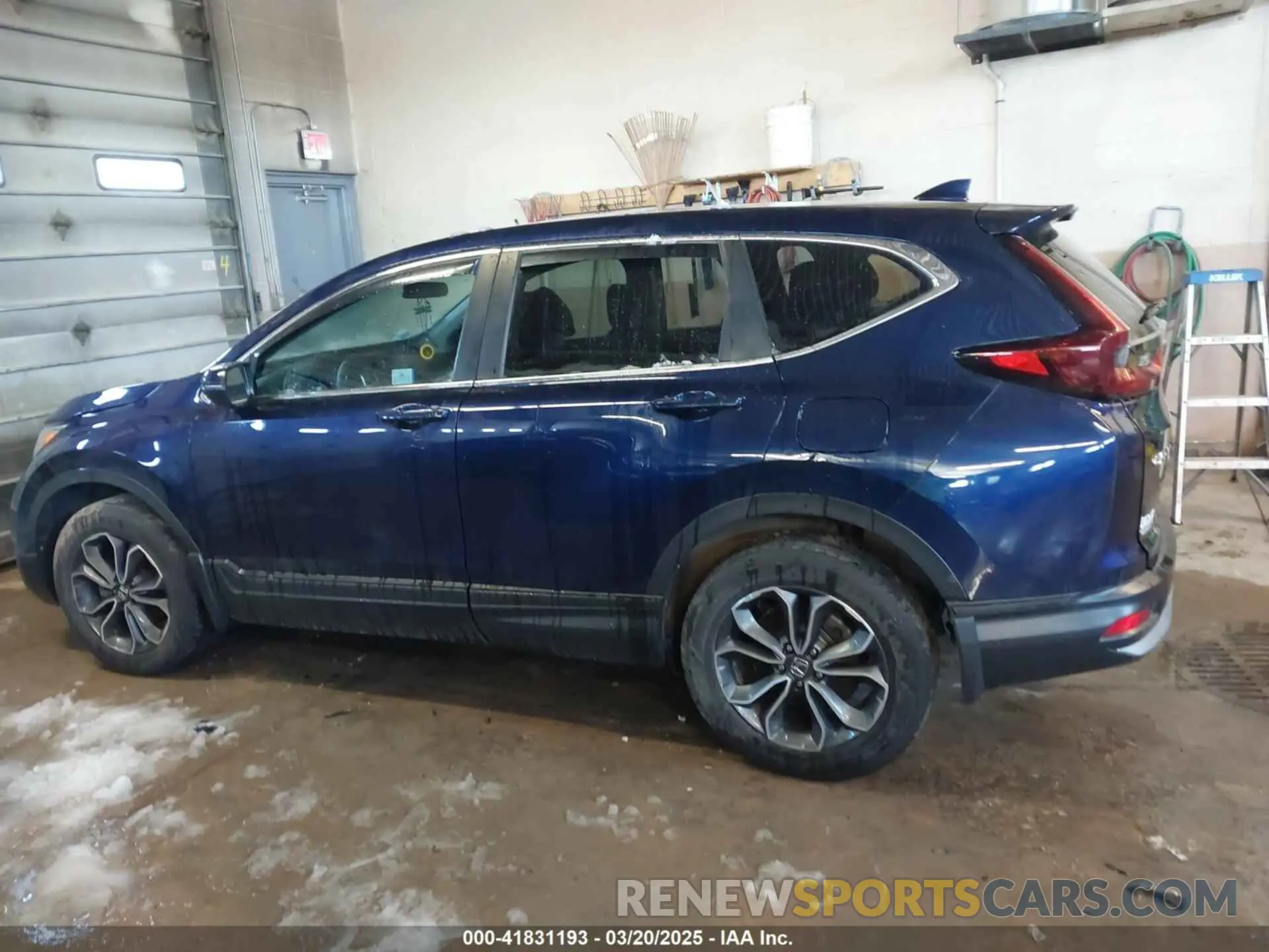 14 Фотография поврежденного автомобиля 5J6RW2H56LL024270 HONDA CR-V 2020