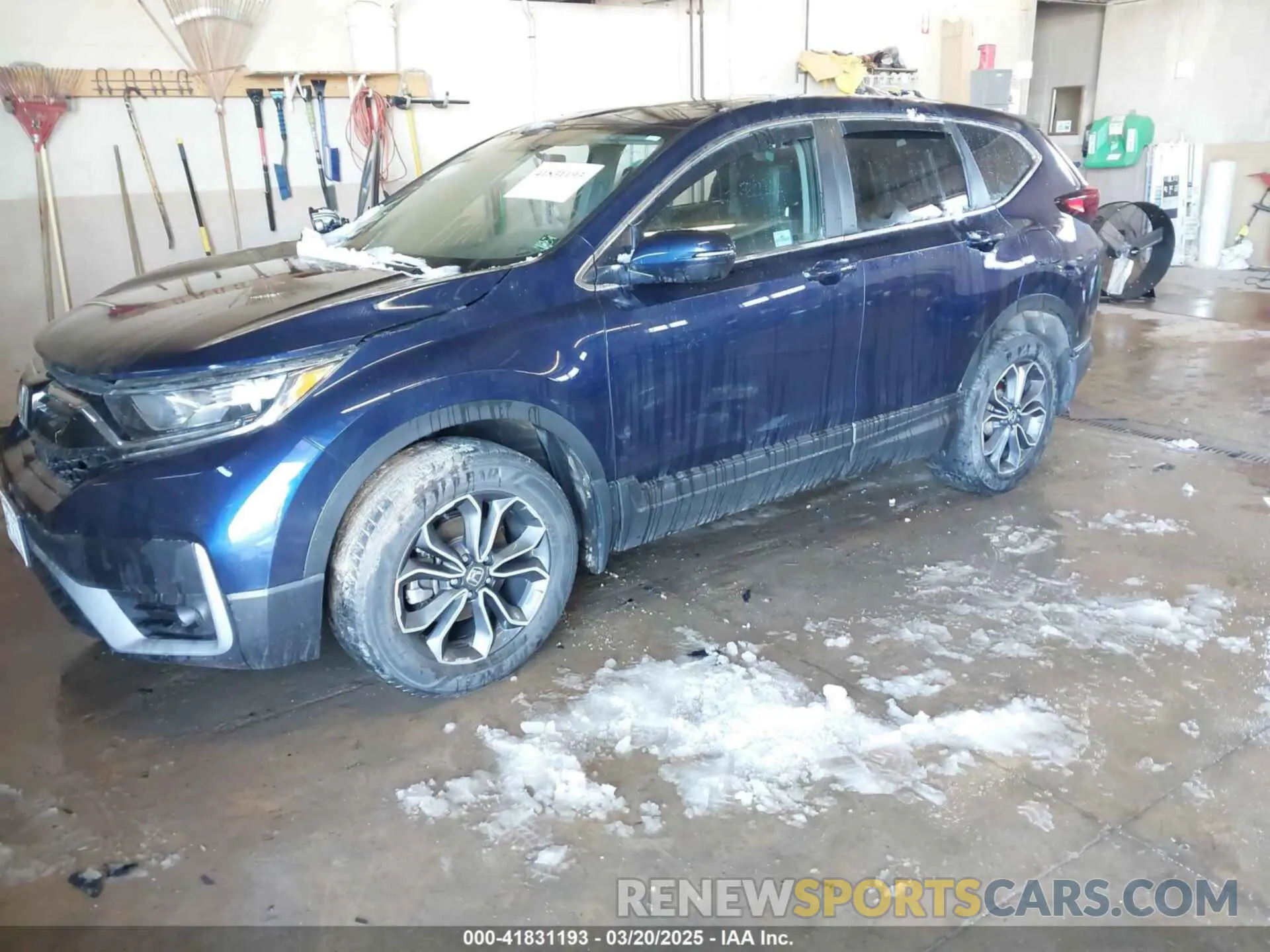 2 Фотография поврежденного автомобиля 5J6RW2H56LL024270 HONDA CR-V 2020