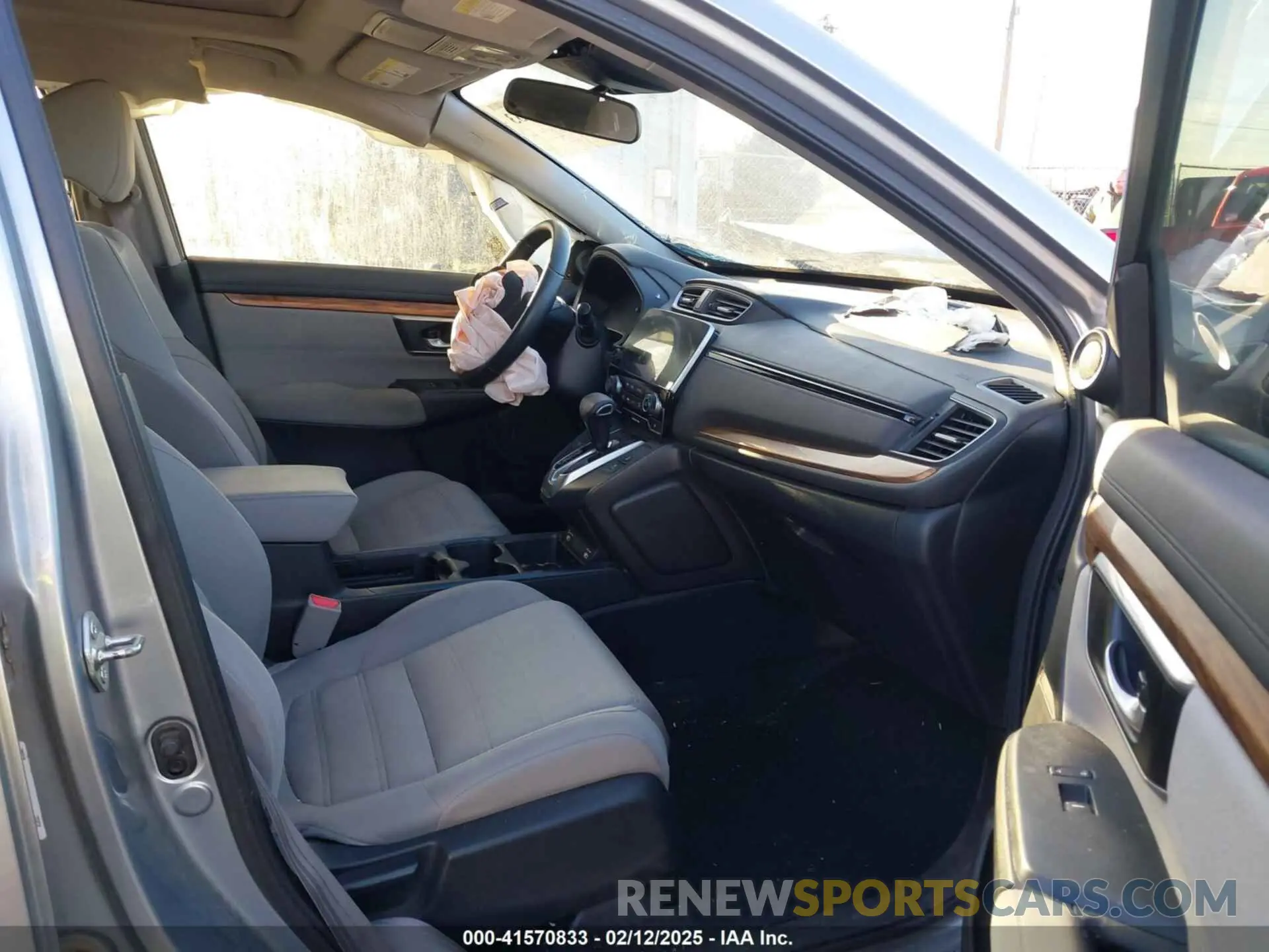 5 Фотография поврежденного автомобиля 5J6RW2H56LL031820 HONDA CR-V 2020
