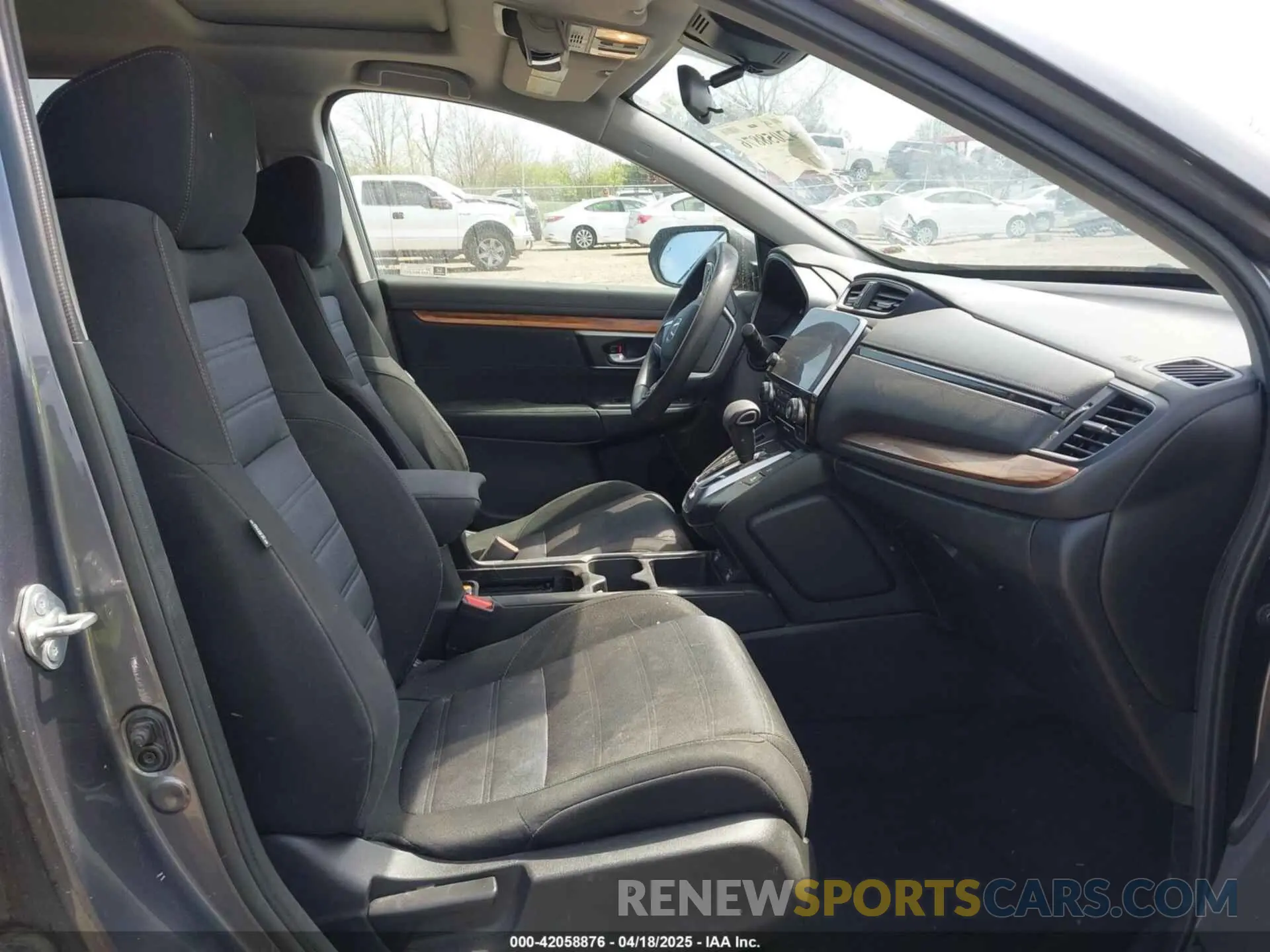 5 Фотография поврежденного автомобиля 5J6RW2H56LL045328 HONDA CR-V 2020