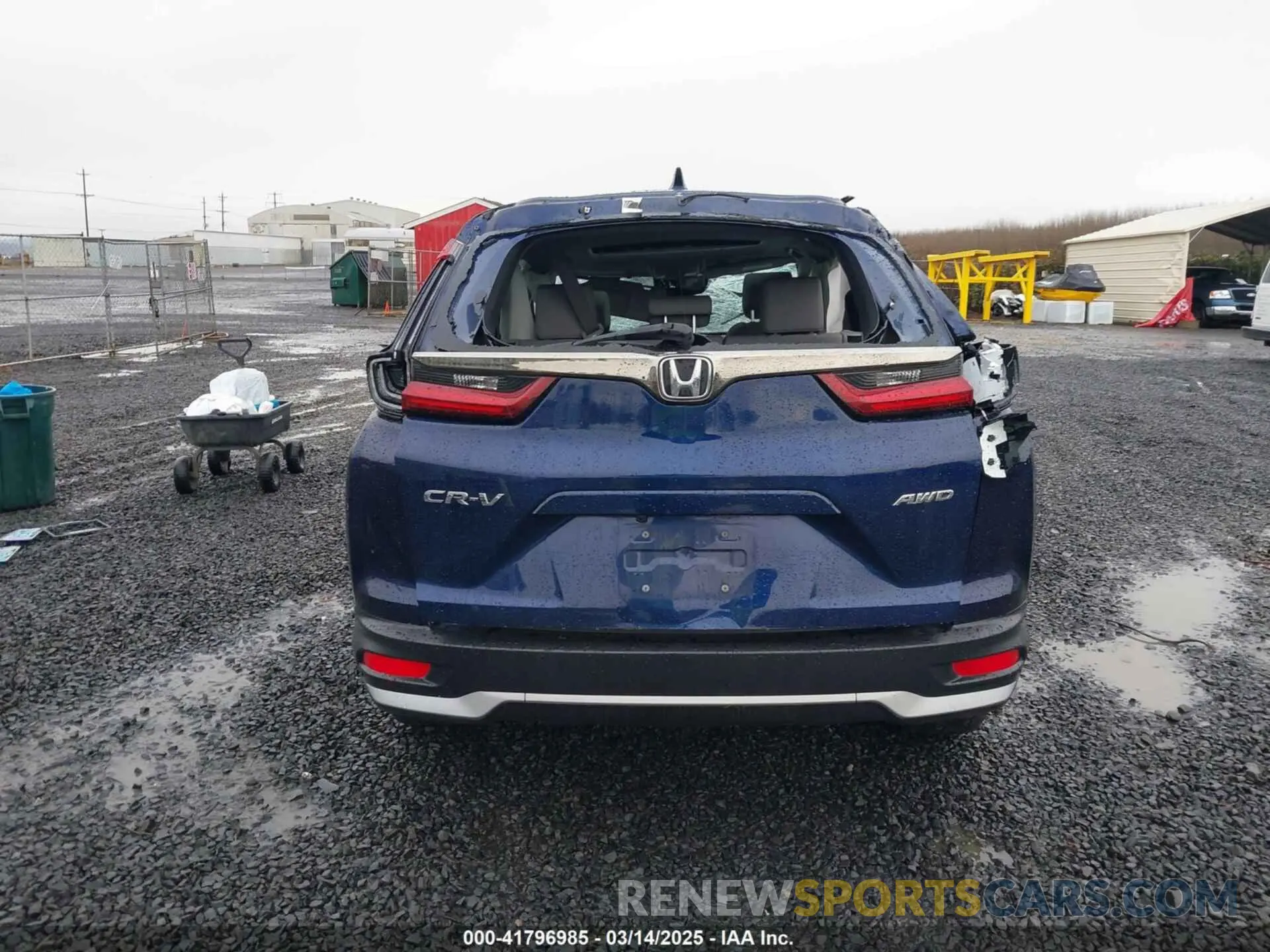 17 Photograph of a damaged car 5J6RW2H81LA005437 HONDA CR-V 2020