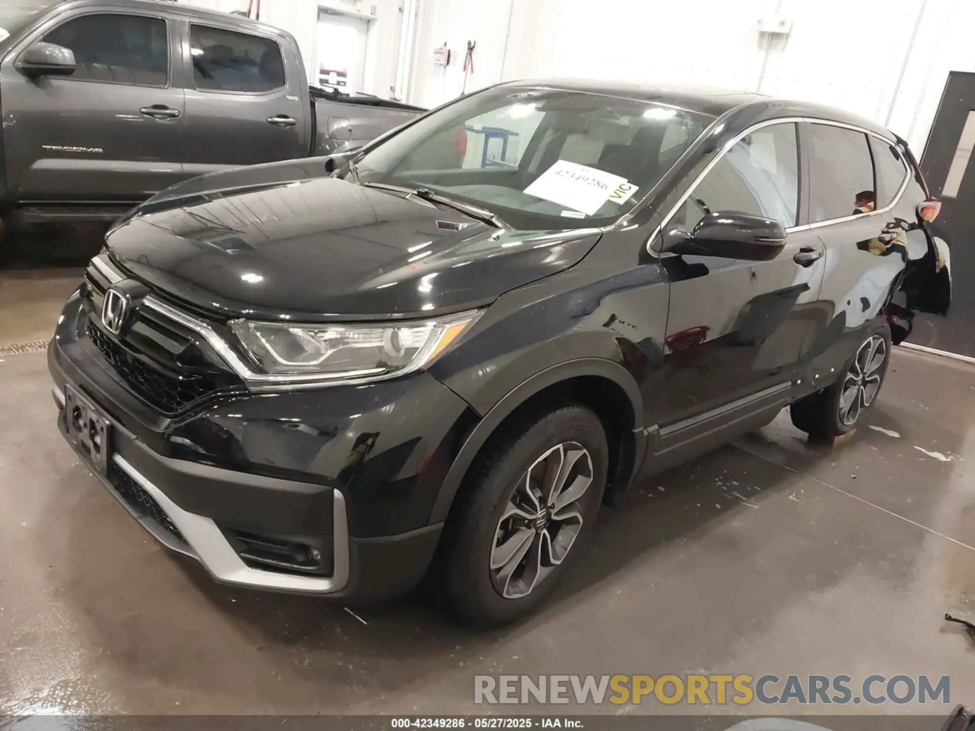 2 Фотография поврежденного автомобиля 5J6RW2H81LL032190 HONDA CR-V 2020