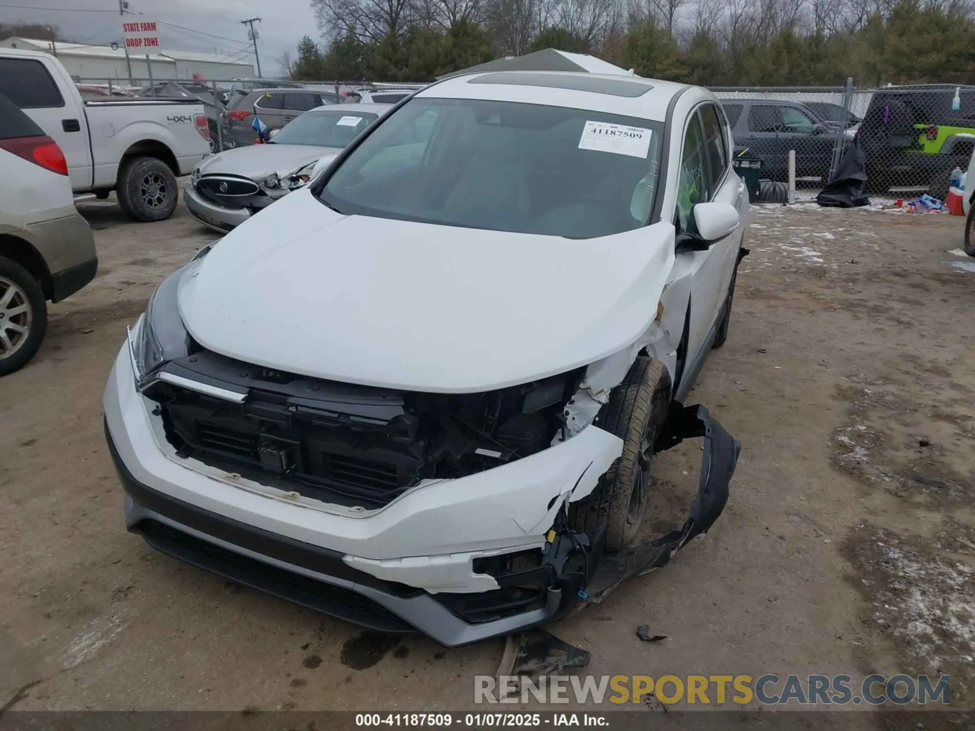 2 Фотография поврежденного автомобиля 5J6RW2H81LL047613 HONDA CR-V 2020