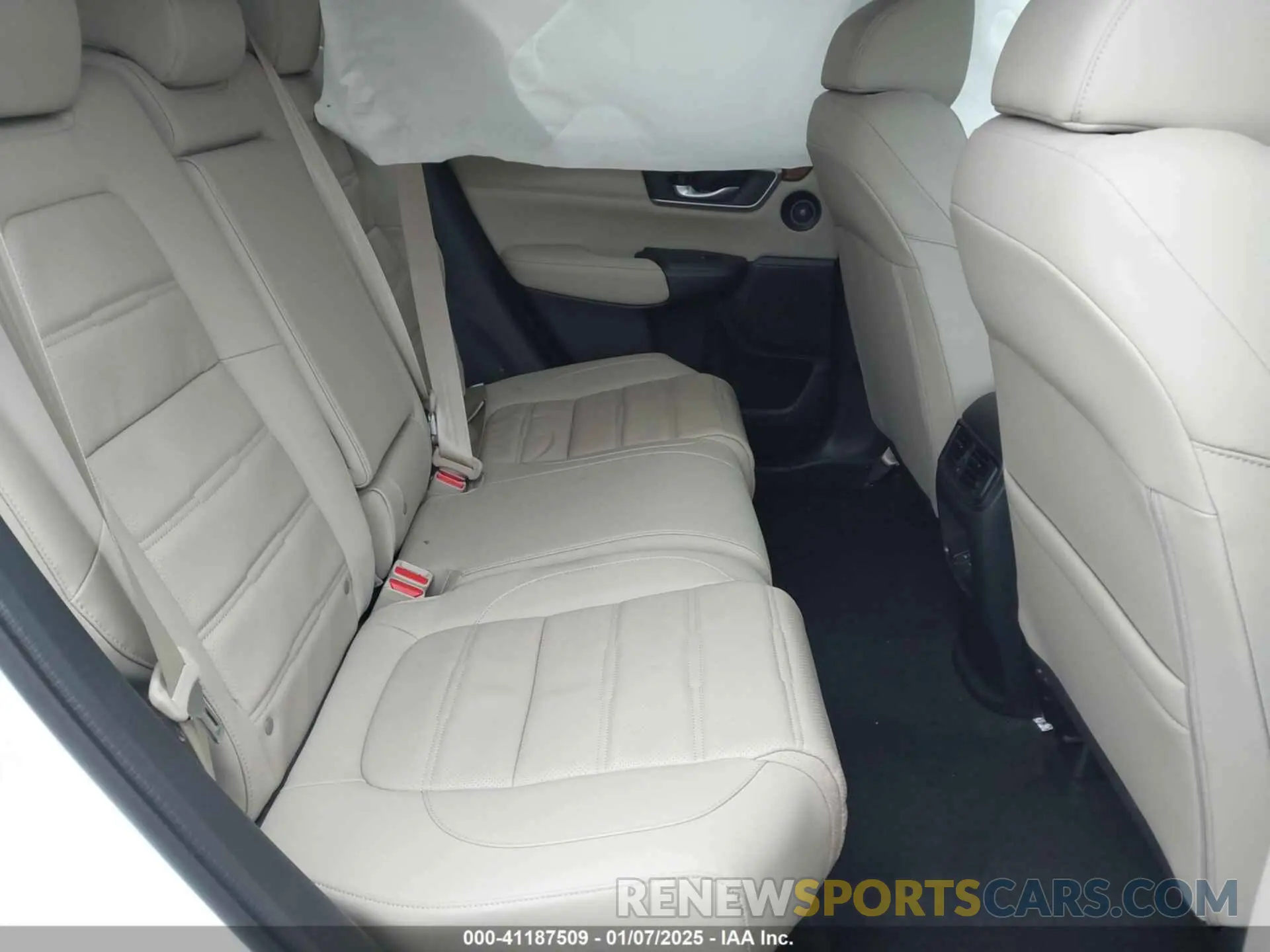 8 Фотография поврежденного автомобиля 5J6RW2H81LL047613 HONDA CR-V 2020