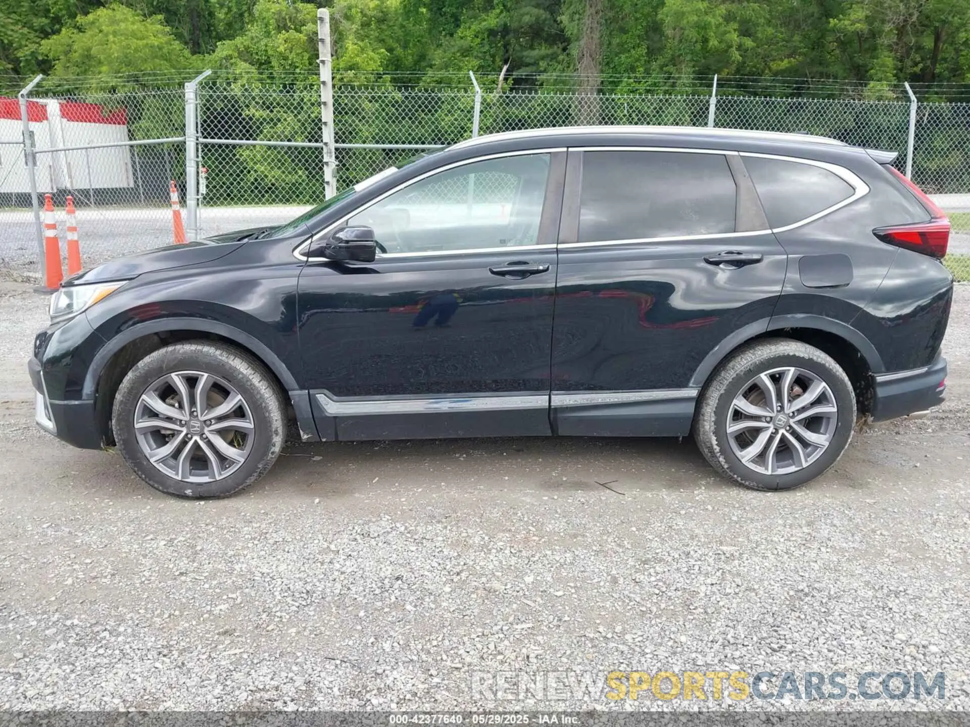 14 Photograph of a damaged car 5J6RW2H92LL014550 HONDA CR-V 2020