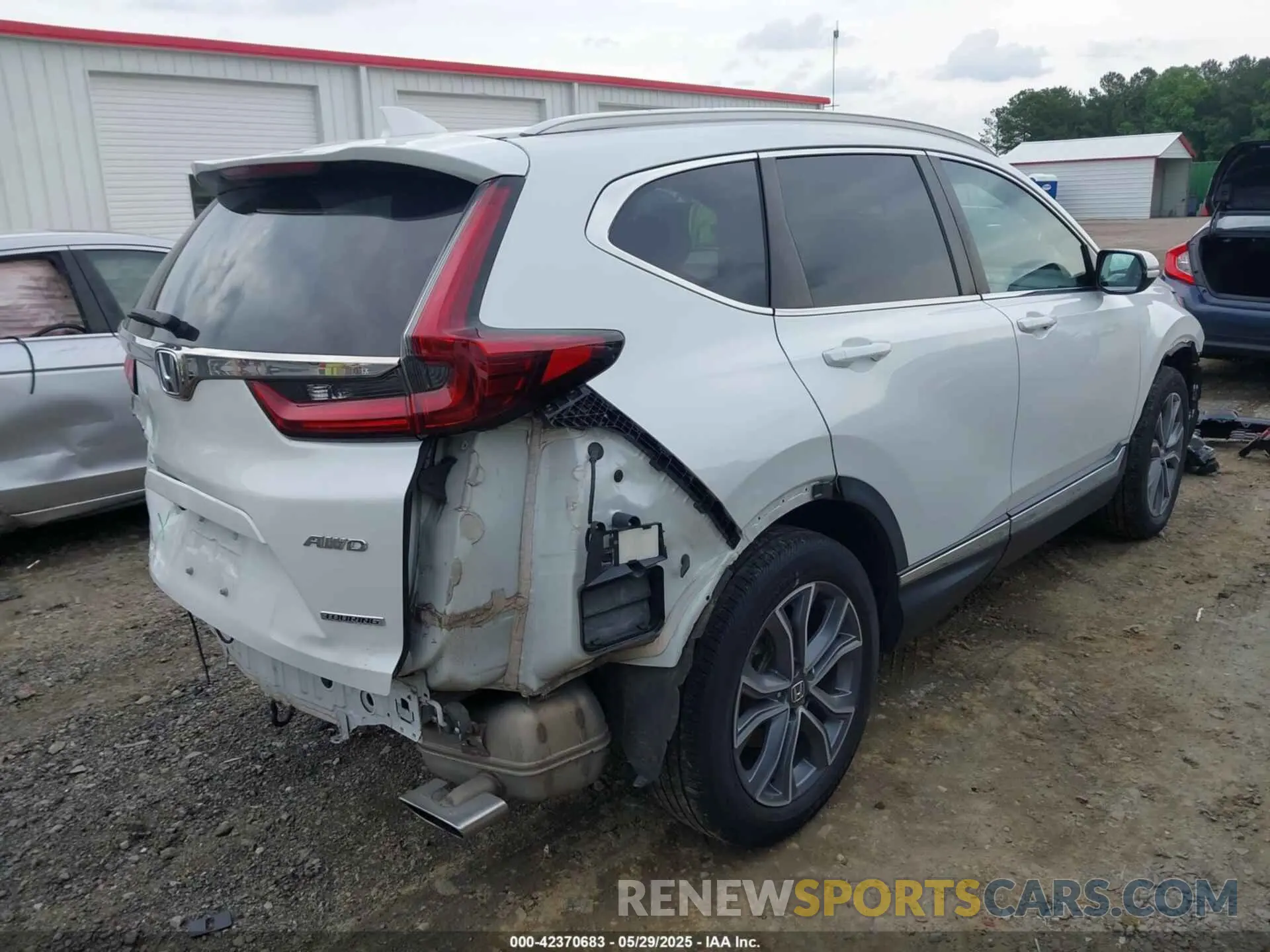 4 Photograph of a damaged car 5J6RW2H96LL012154 HONDA CR-V 2020
