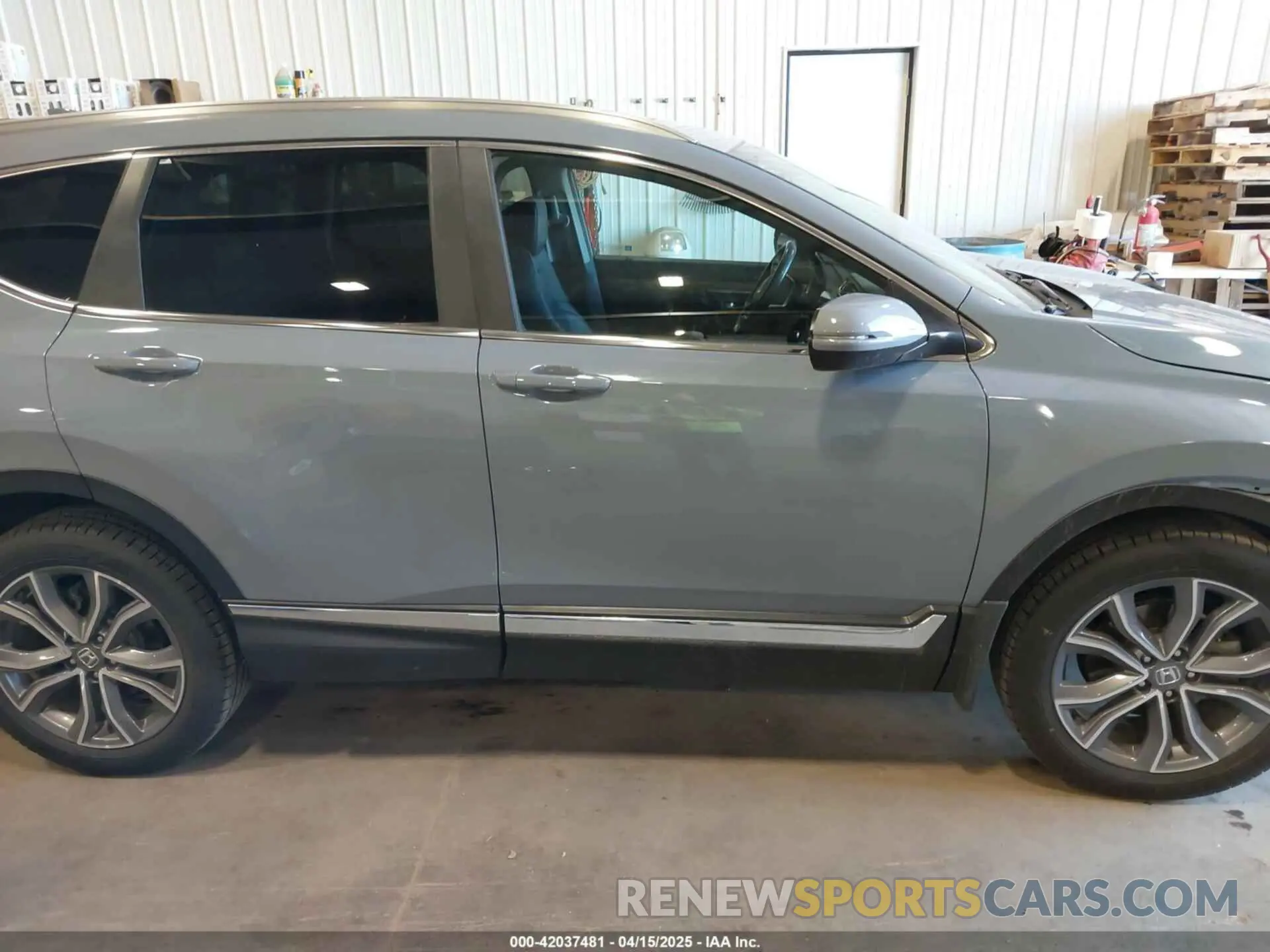 14 Photograph of a damaged car 5J6RW2H9XLL003621 HONDA CR-V 2020