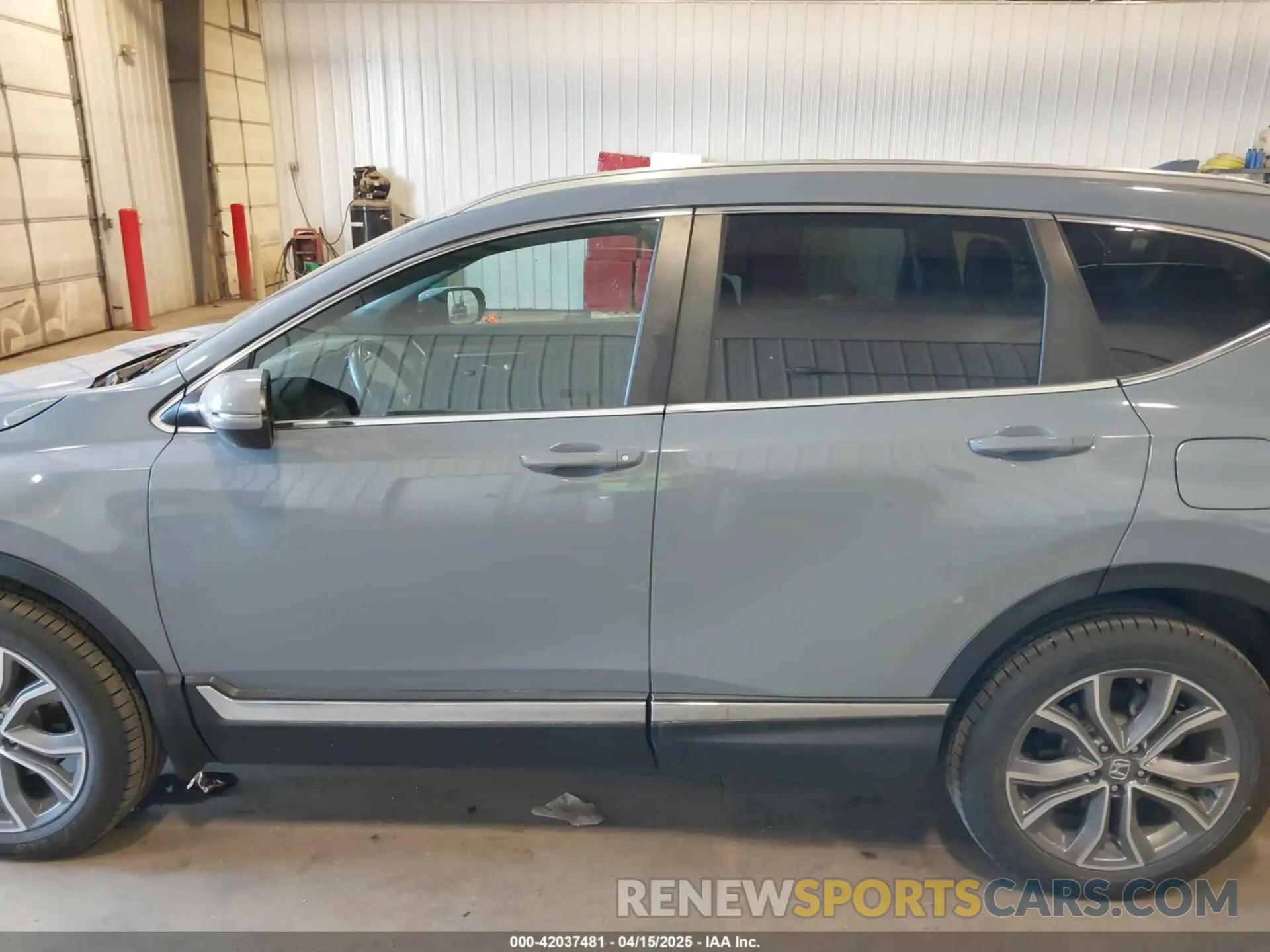 15 Photograph of a damaged car 5J6RW2H9XLL003621 HONDA CR-V 2020