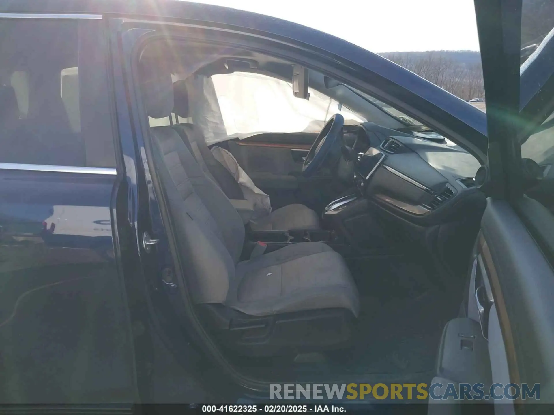 5 Photograph of a damaged car 7FART6H58LE011419 HONDA CR-V 2020