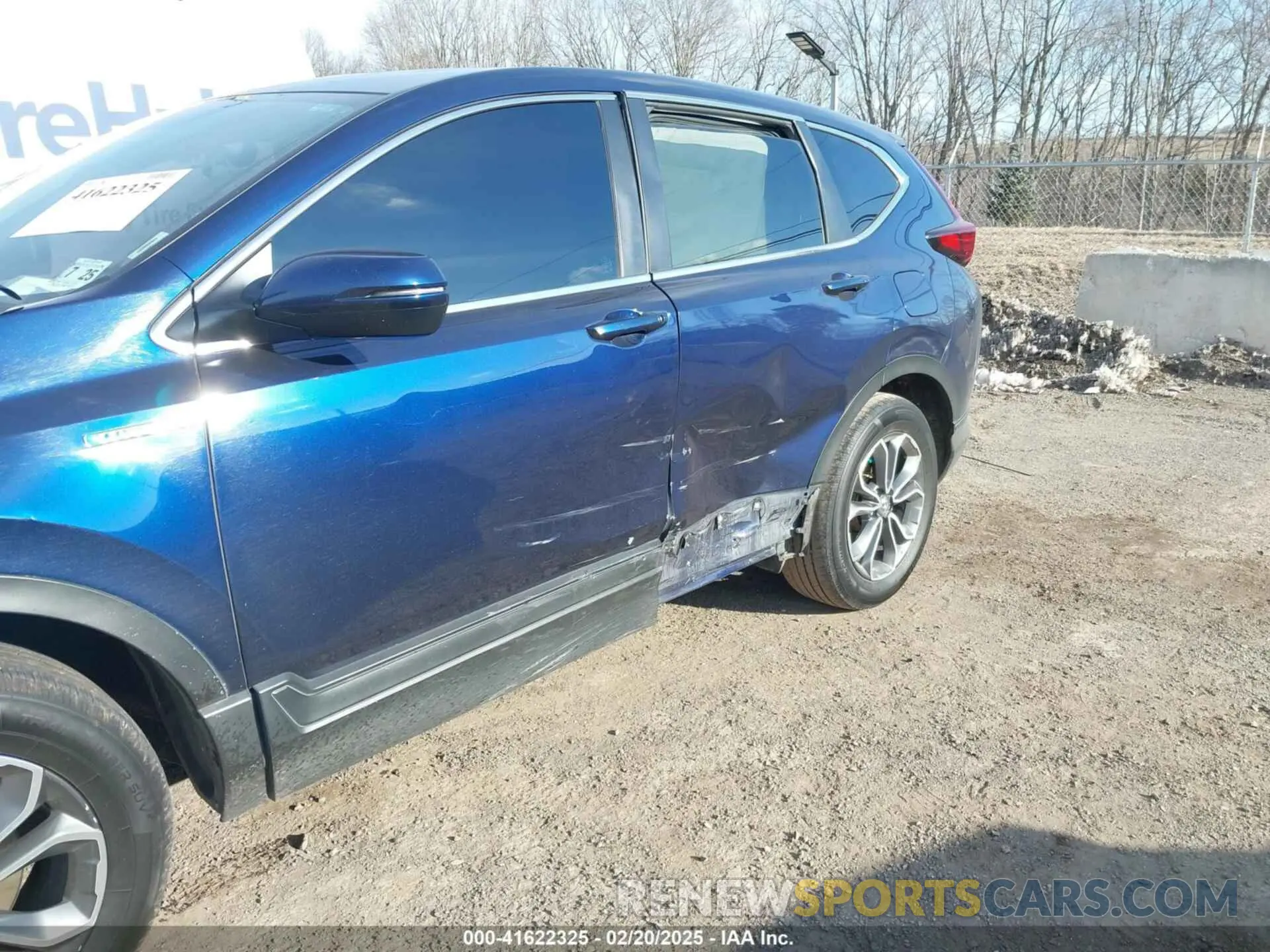 6 Photograph of a damaged car 7FART6H58LE011419 HONDA CR-V 2020