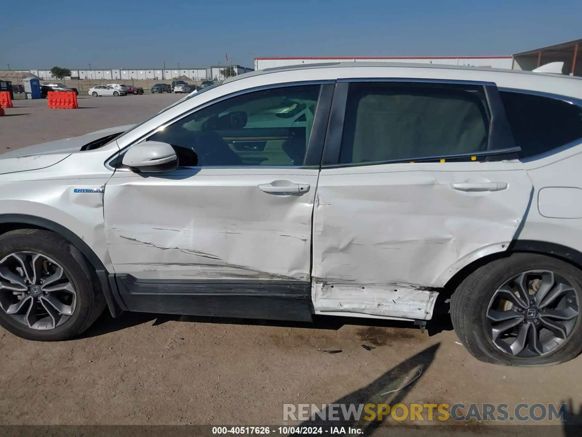 13 Фотография поврежденного автомобиля 7FART6H84LE007118 HONDA CR-V 2020