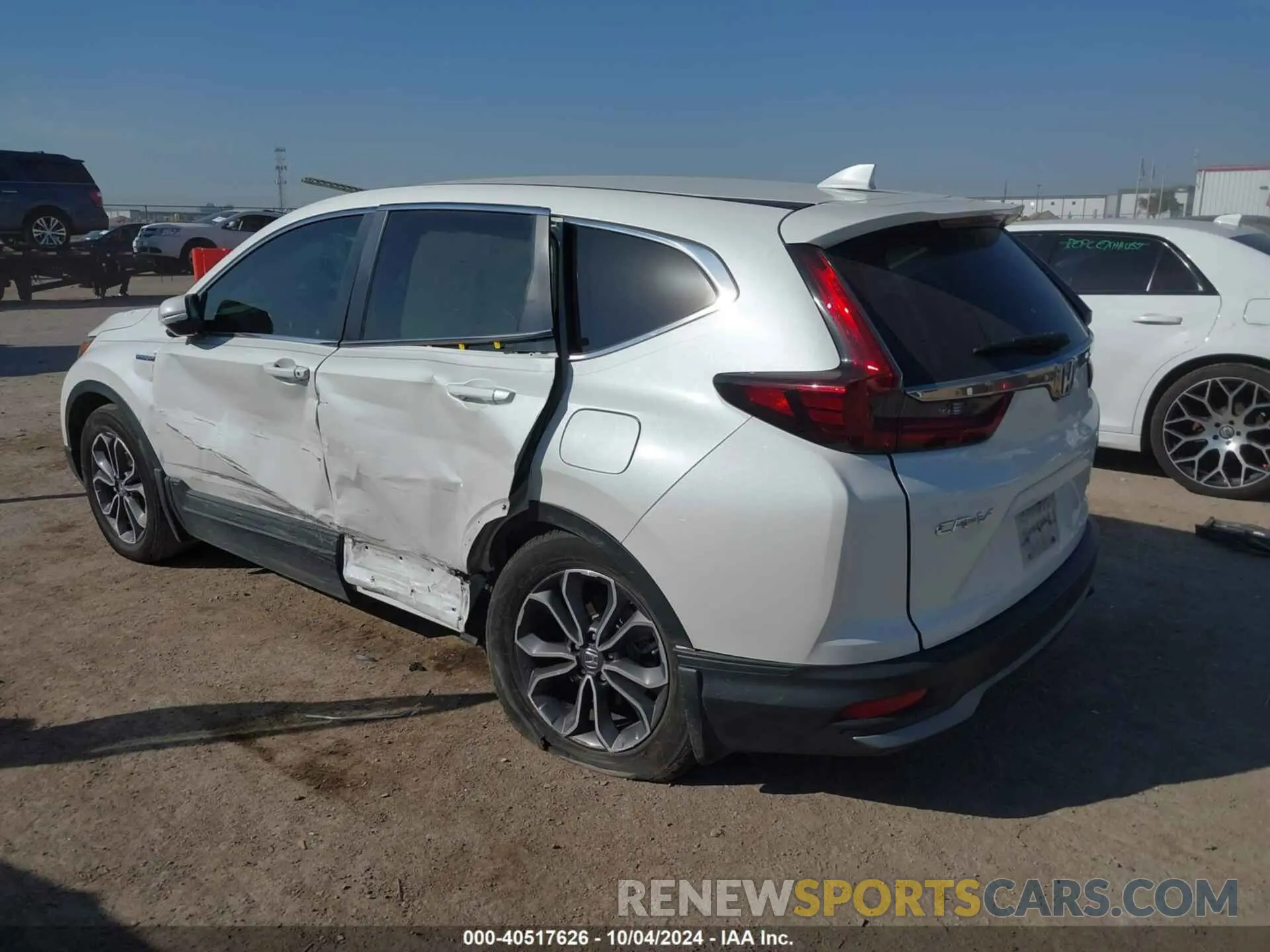 3 Фотография поврежденного автомобиля 7FART6H84LE007118 HONDA CR-V 2020