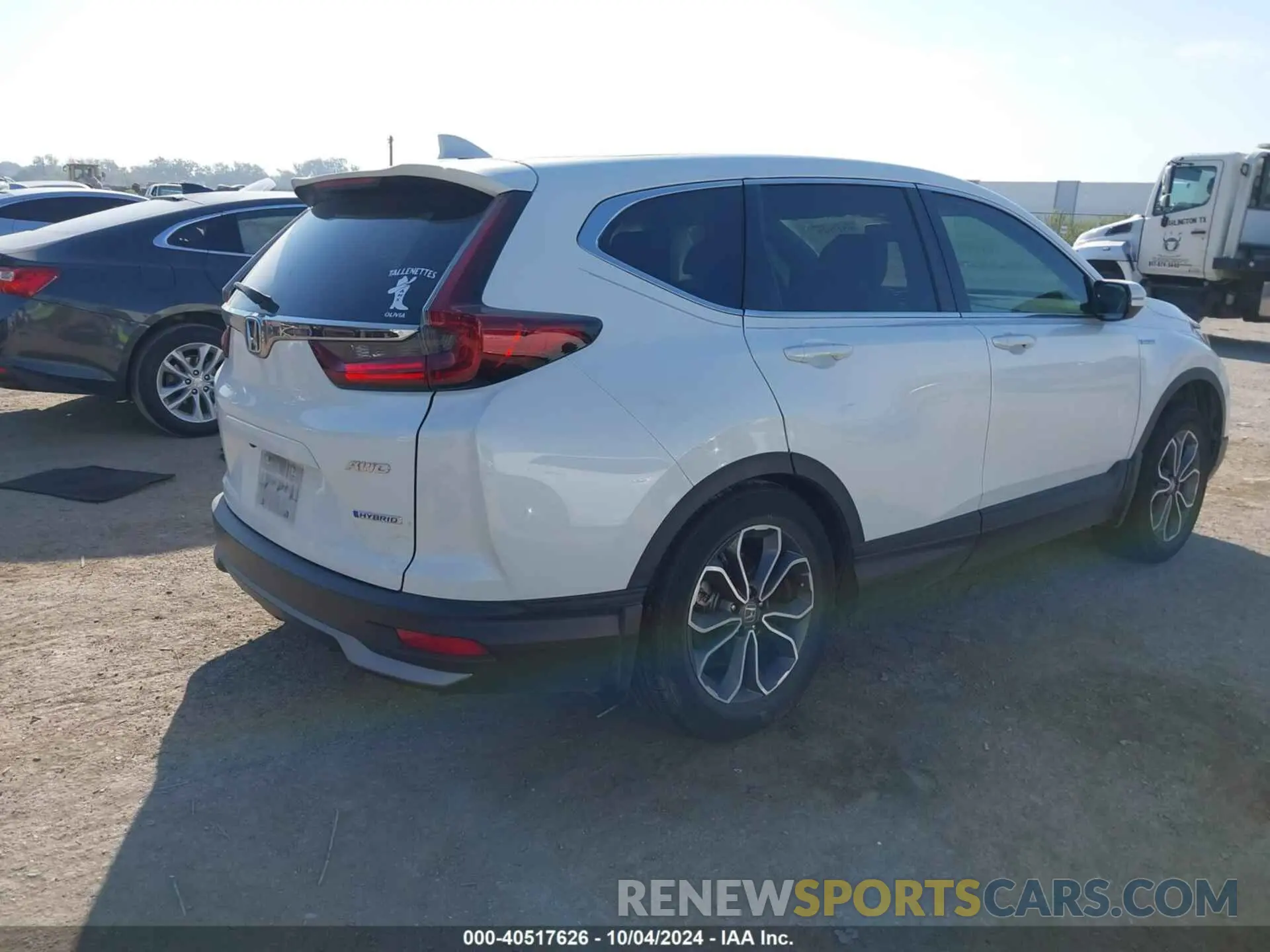 4 Фотография поврежденного автомобиля 7FART6H84LE007118 HONDA CR-V 2020