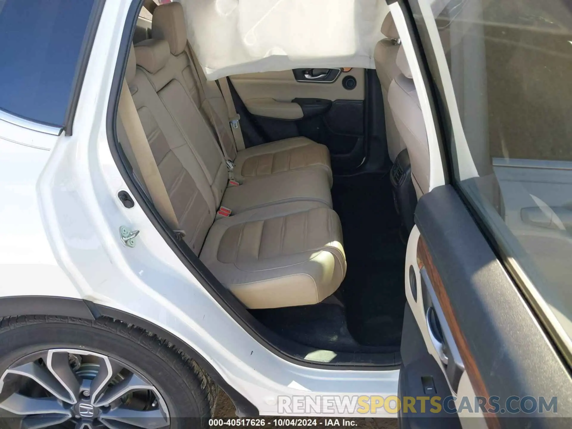 8 Фотография поврежденного автомобиля 7FART6H84LE007118 HONDA CR-V 2020
