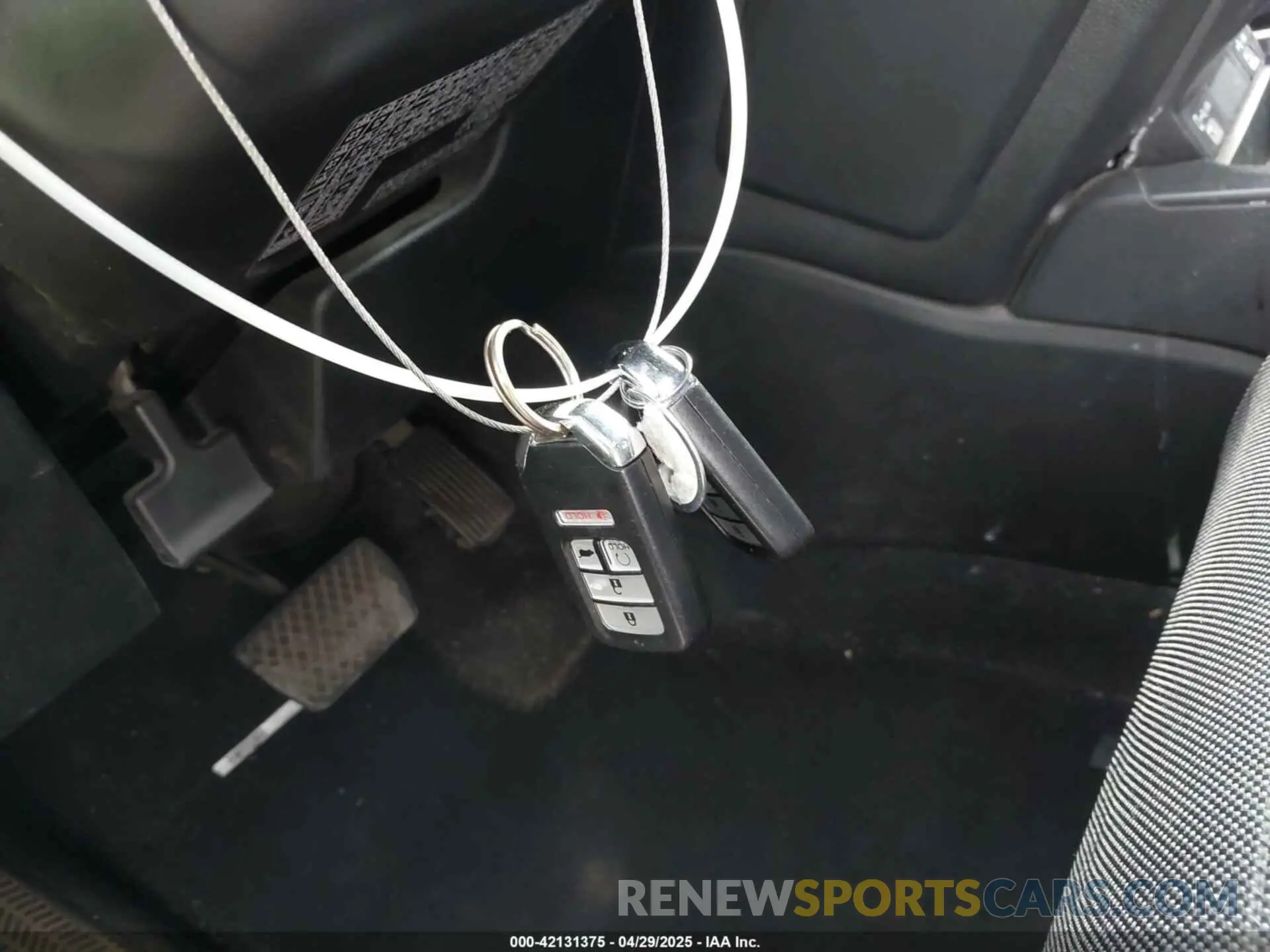 11 Фотография поврежденного автомобиля 7FARW1H54LE015008 HONDA CR-V 2020