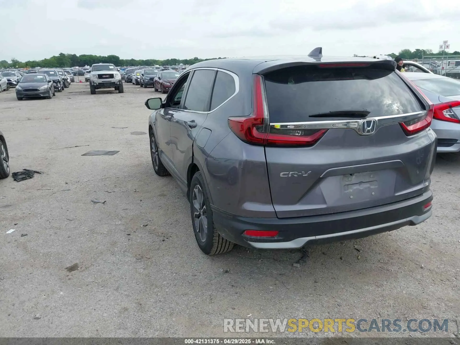 3 Фотография поврежденного автомобиля 7FARW1H54LE015008 HONDA CR-V 2020