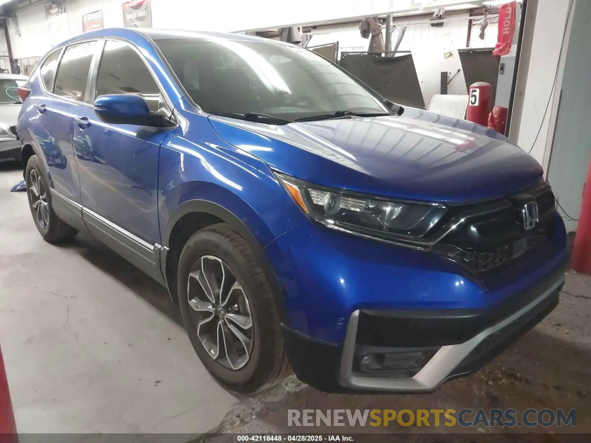 1 Photograph of a damaged car 7FARW1H56LE009257 HONDA CR-V 2020