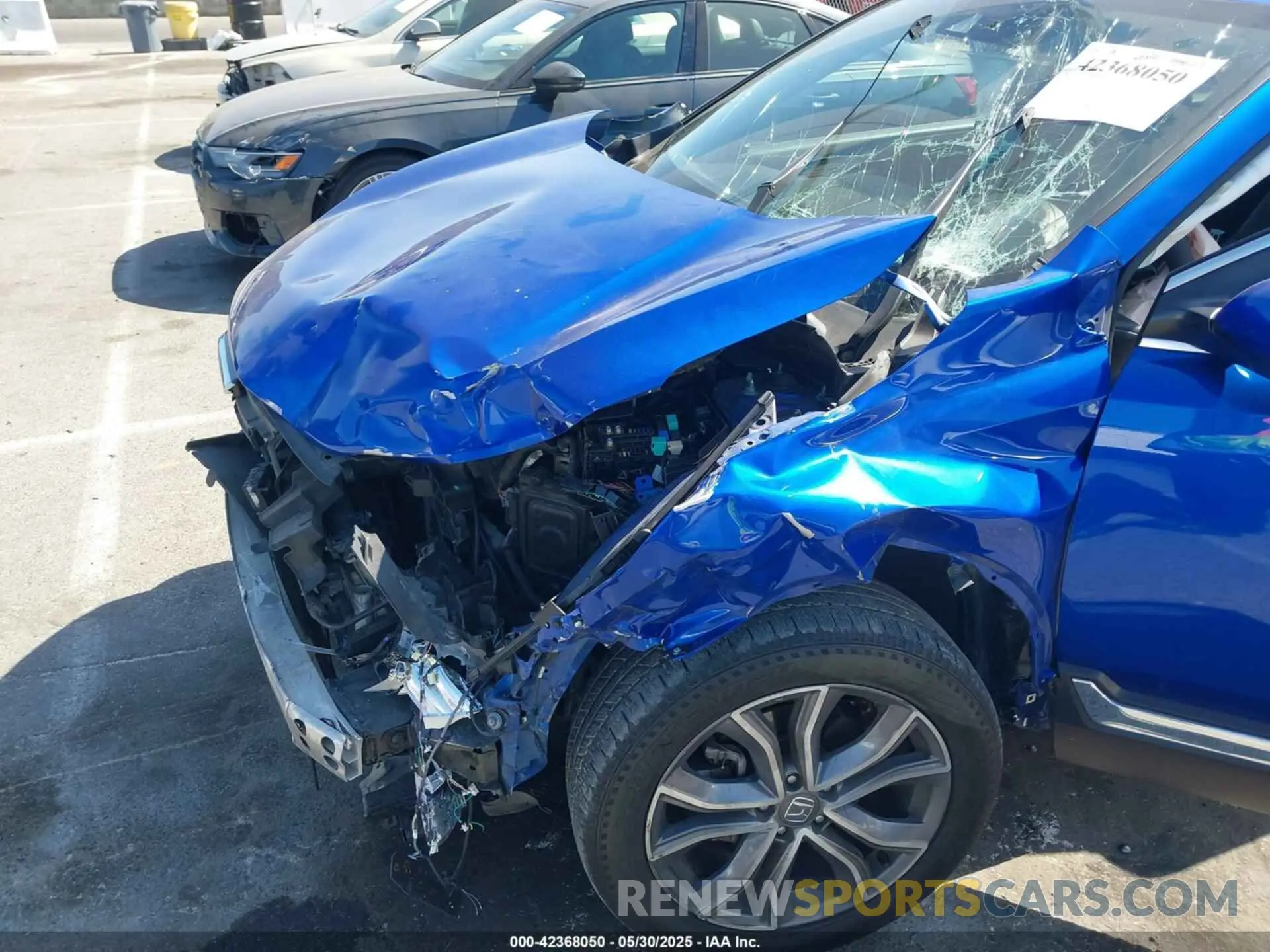 6 Photograph of a damaged car 7FARW1H97LE011473 HONDA CR-V 2020