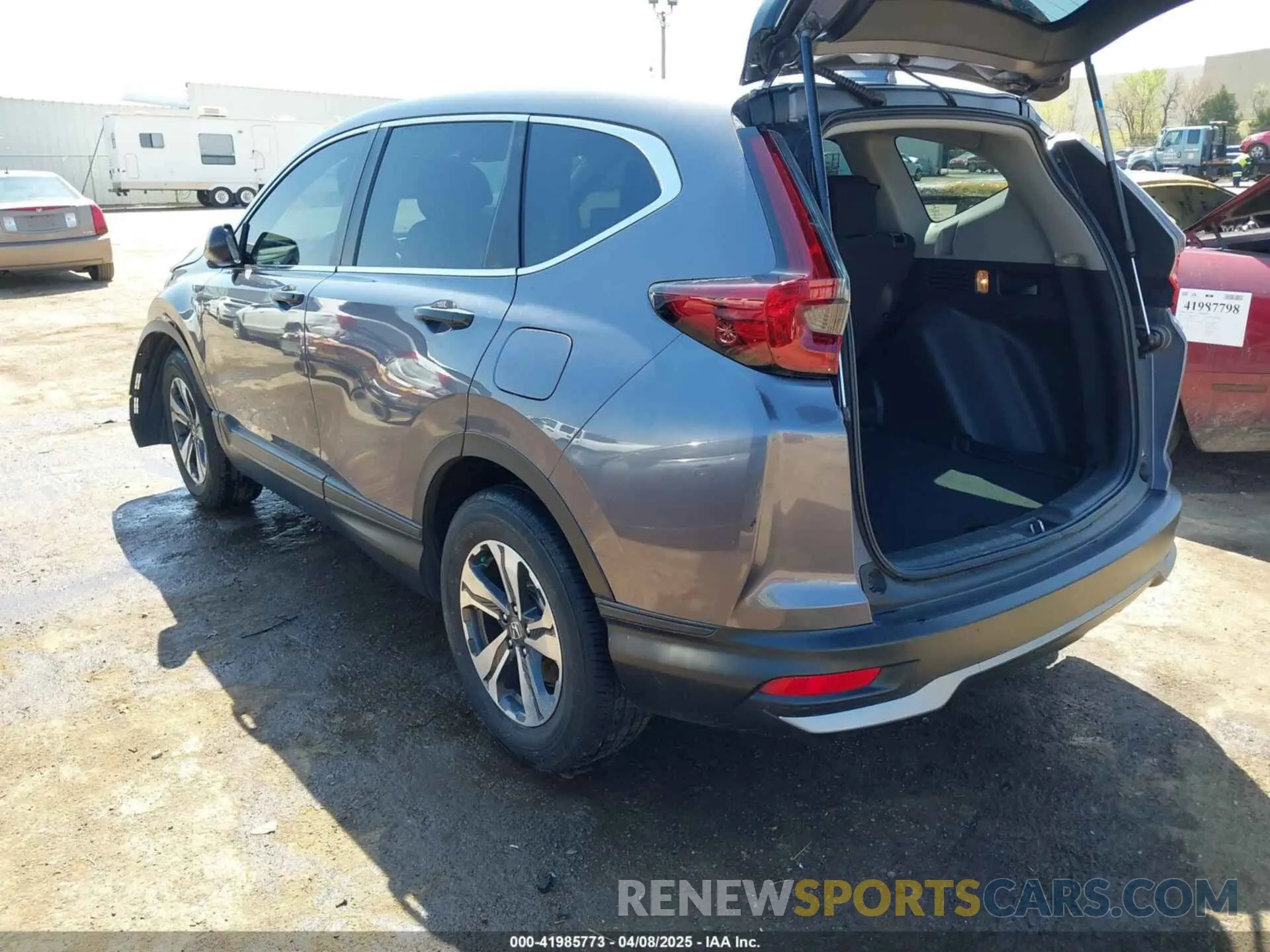 3 Фотография поврежденного автомобиля 7FARW2H26LE007147 HONDA CR-V 2020